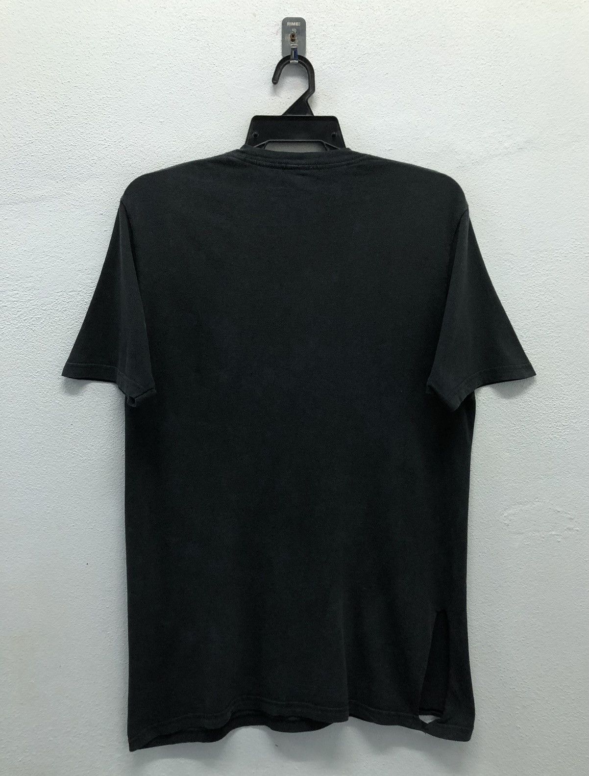 Band Tees Vintage Ripple Junction Junji Ito Uzumaki Erosion T-Shirt Size US M / EU 48-50 / 2 - 2 Thumbnail