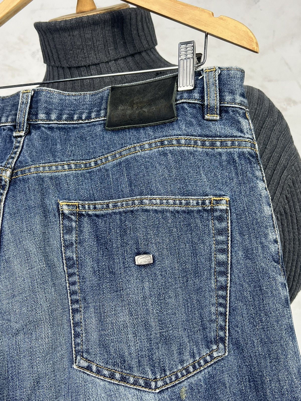 Lacoste Vintage Lacoste Jeans Size 44 / 32 Size US 32 / EU 48 - 12 Thumbnail