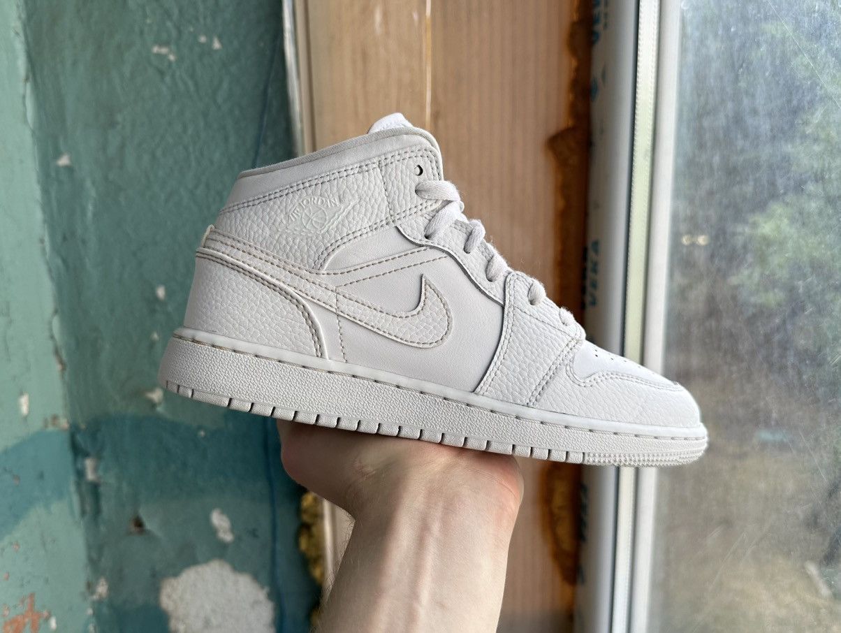 Nike Nike Air Jordan 1 Triple White 6,5Us/4Uk/37-37,5 Eur/23,5 Cm Size US 6 / IT 36 - 2 Thumbnail