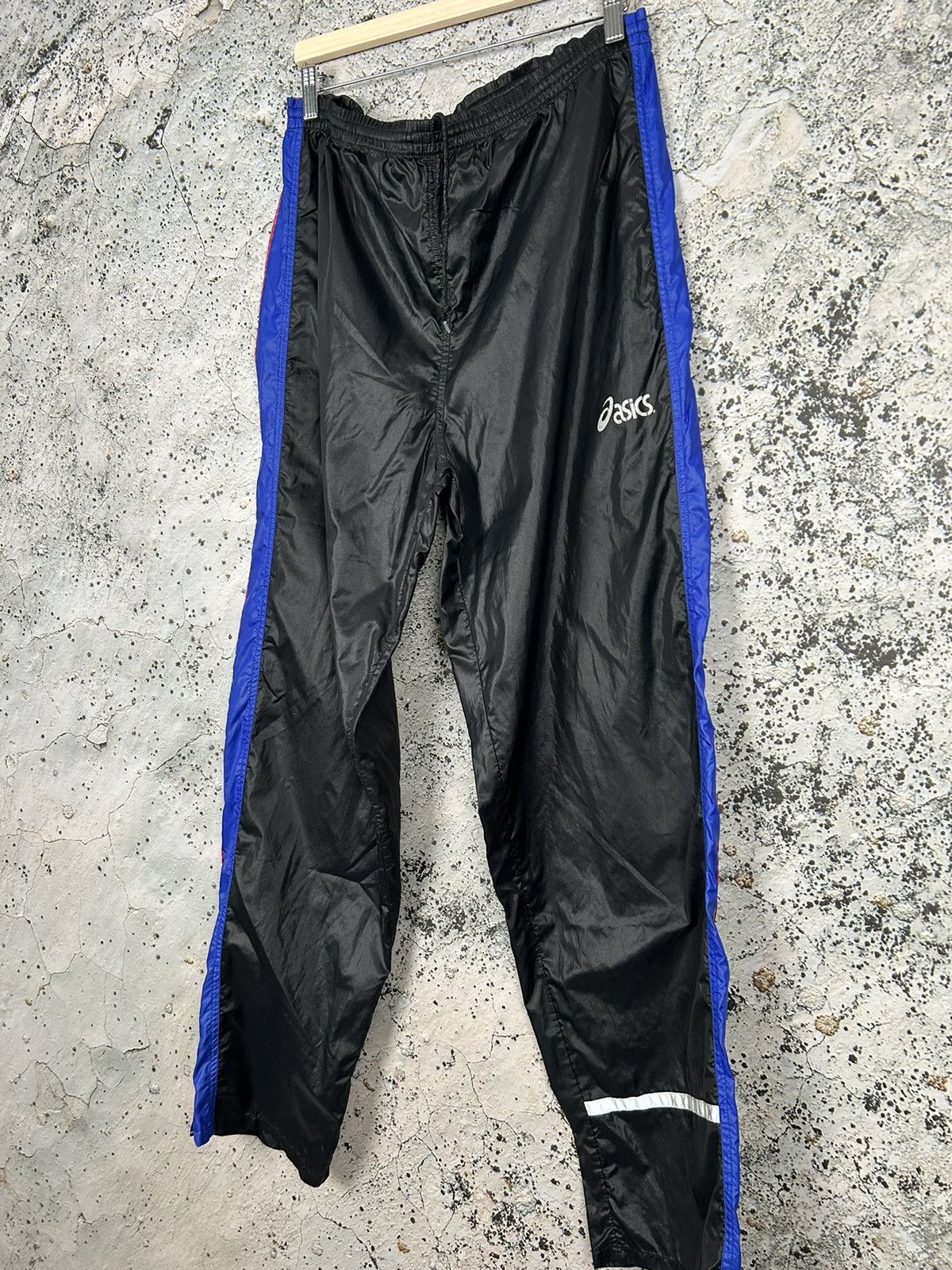Asics Vintage Asics Sweatpants Nylon Gorpcore Drill Streetwear 90s Size US 36 / EU 52 - 2 Thumbnail