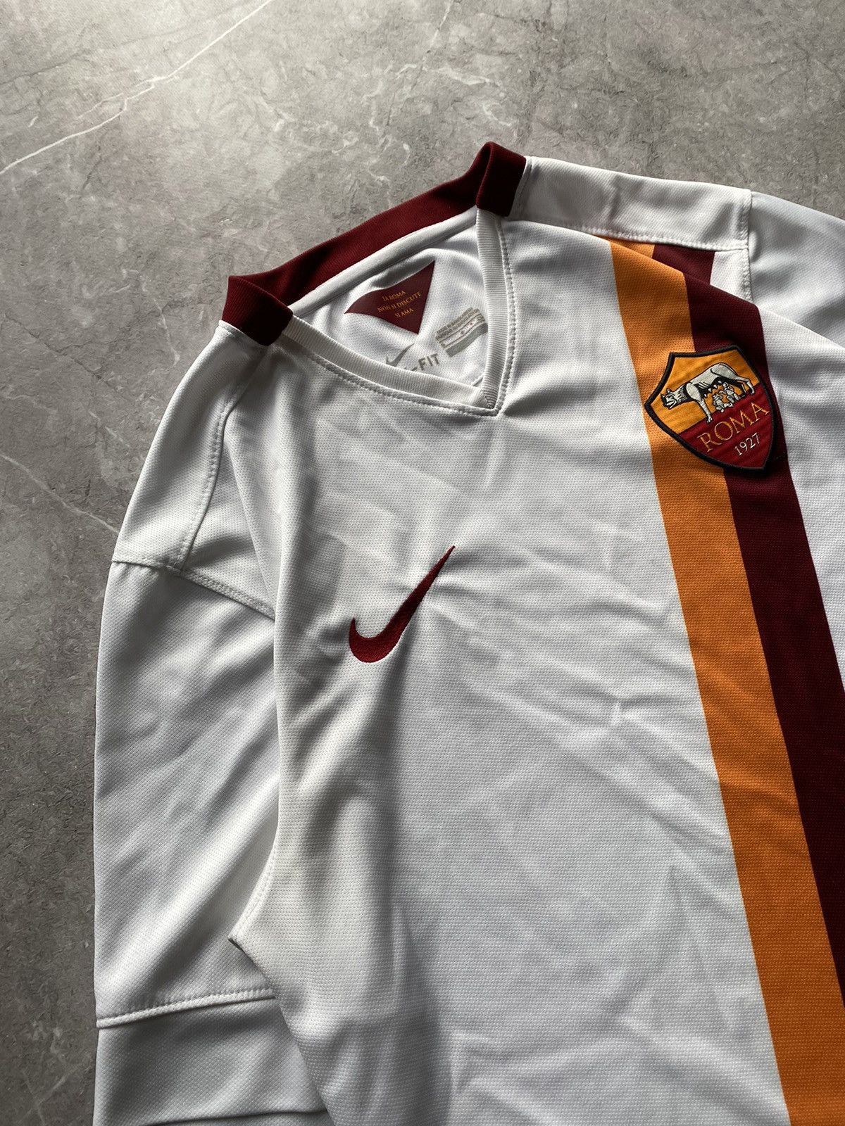 Nike Vintage 2014/15 Nike AS Roma Away Soccer Football Jersey Size US S / EU 44-46 / 1 - 3 Thumbnail