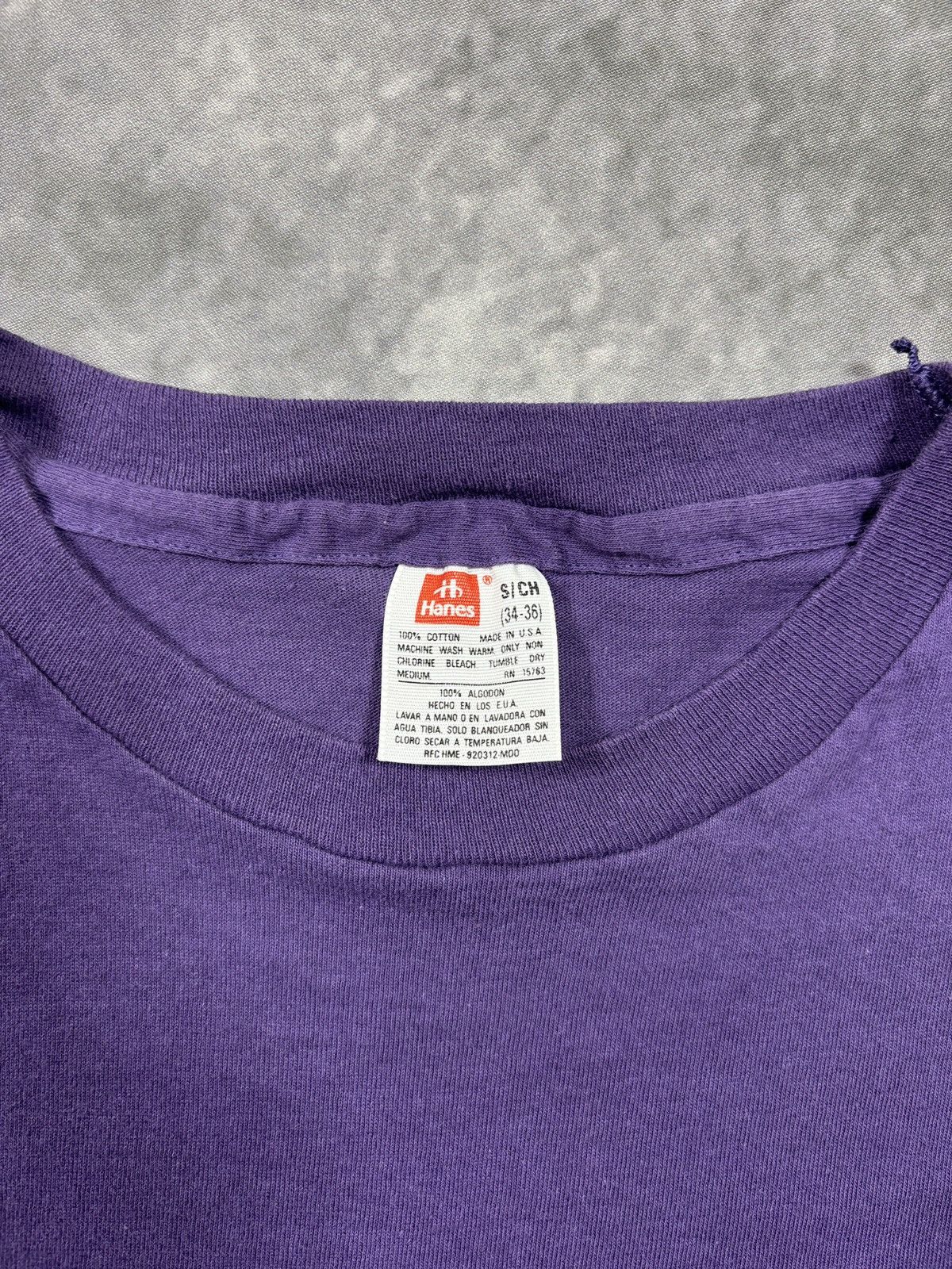 Vintage Vintage Hanes Blank Tee Made in USA 1990s Sun Faded Bleached Size US S / EU 44-46 / 1 - 6 Thumbnail