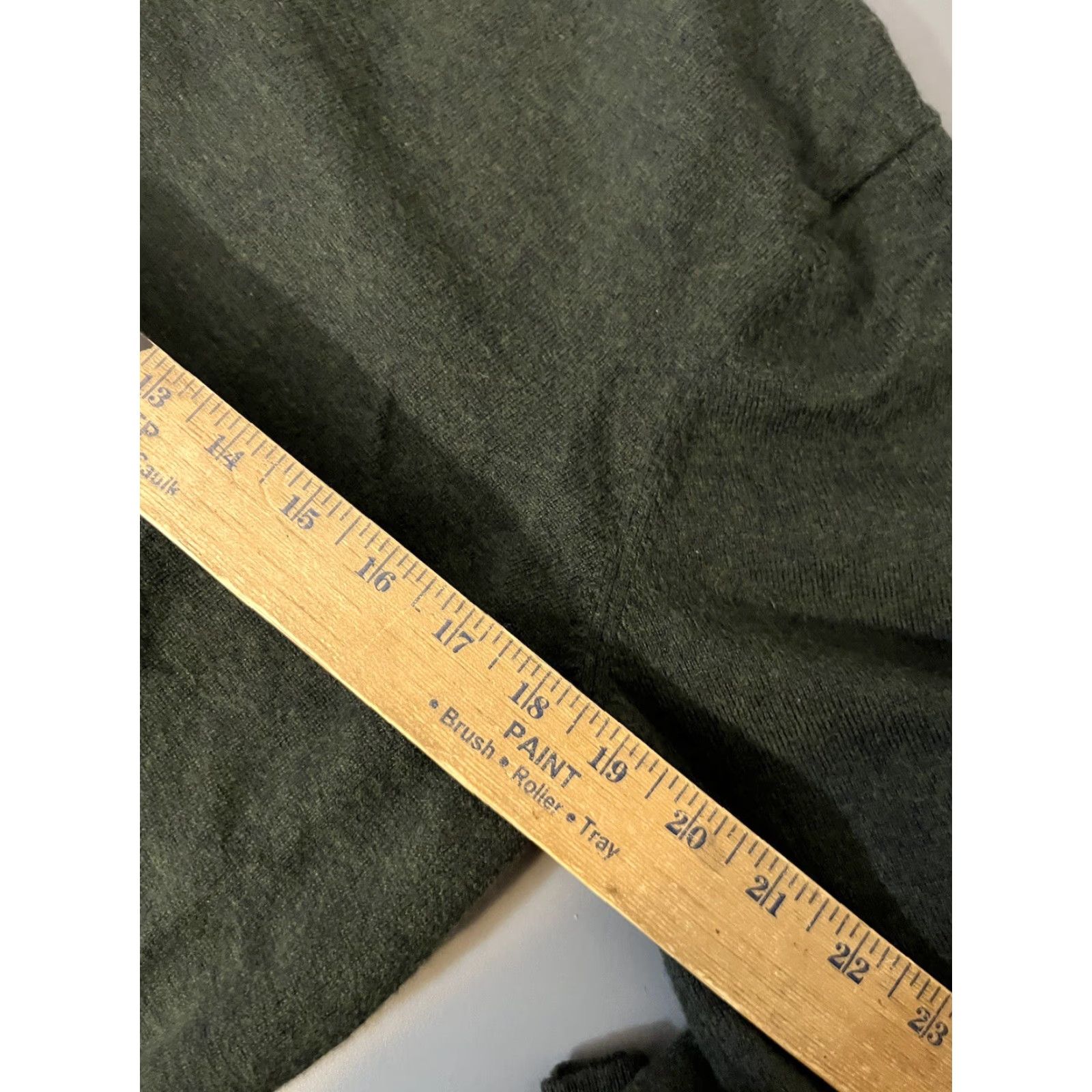 Brooks Brothers Brooks Brothers Sweater Merino Wool Blend V-Neck Mens Large Green Shirt/ Sweater Size US L / EU 52-54 / 3 - 5 Thumbnail