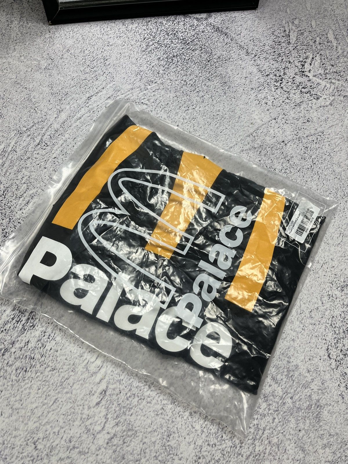 Palace Palace McDonald’s Big Logo T Shirt Black Tee Skateboard Rare Size US L / EU 52-54 / 3 - 4 Thumbnail