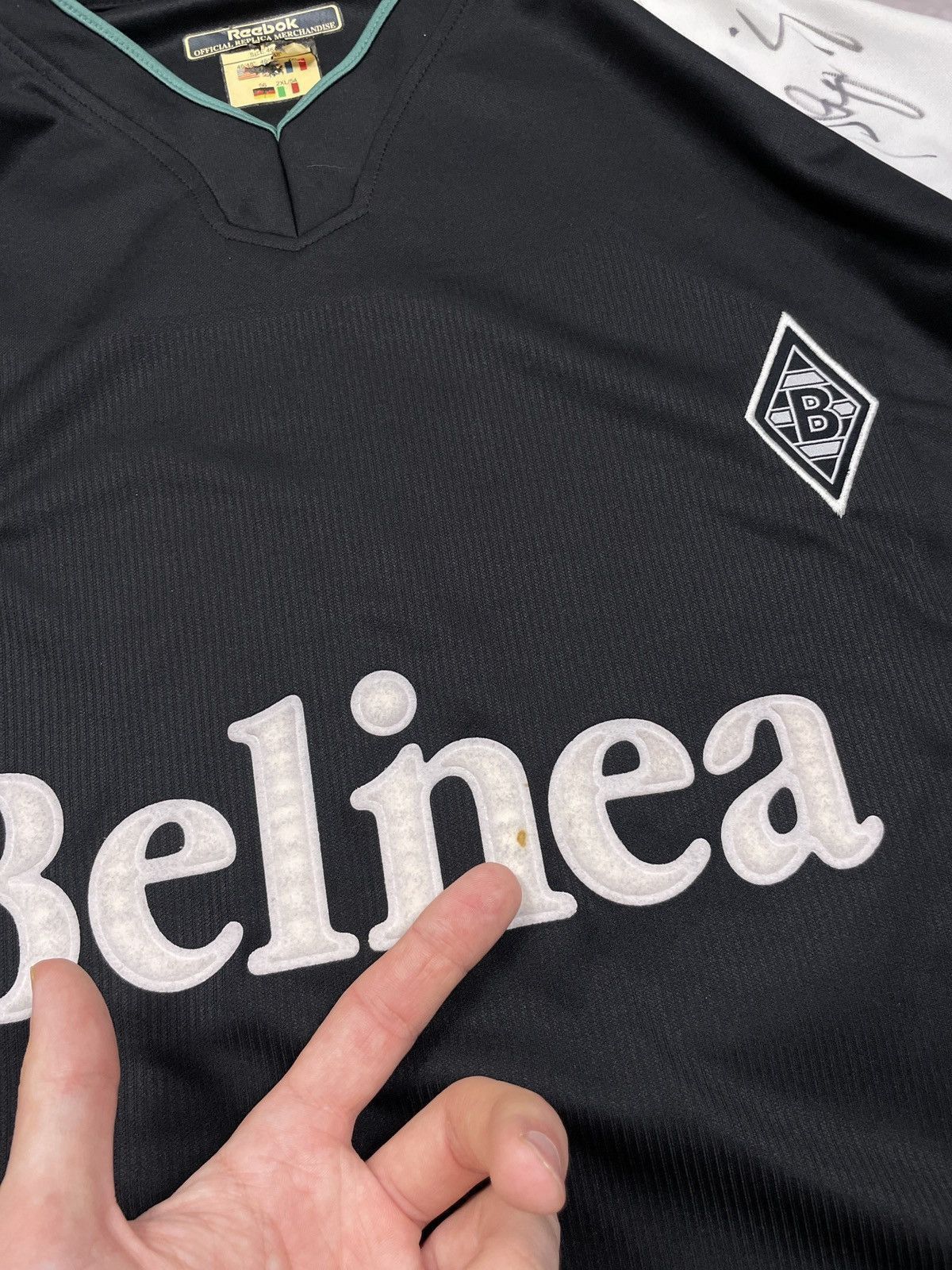 Reebok 2001 Borussia Mönchengladbach Reebok Autograph Soccer Jersey Size US XL / EU 56 / 4 - 7 Thumbnail
