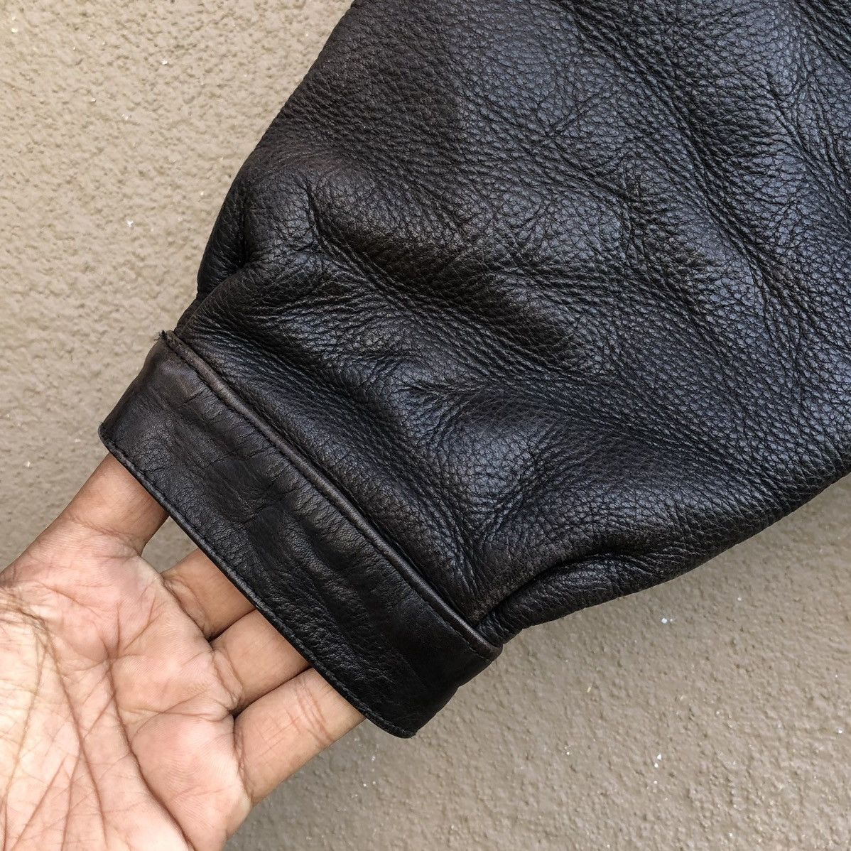 First MFG Co. VTG First Genuine Leather Sun Faded Thinsulate Bomber Jacket Size US L / EU 52-54 / 3 - 11 Thumbnail