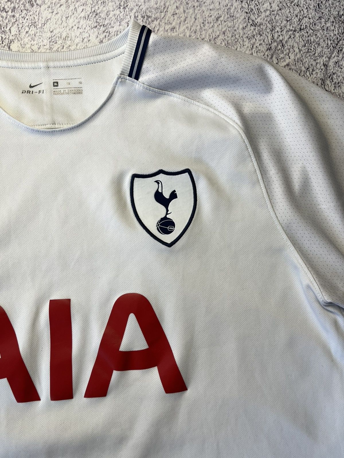 Nike TOTTENHAM HOTSPUR 2017/2018 HOME FOOTBALL SHIRT NIKE Size US XL / EU 56 / 4 - 9 Thumbnail