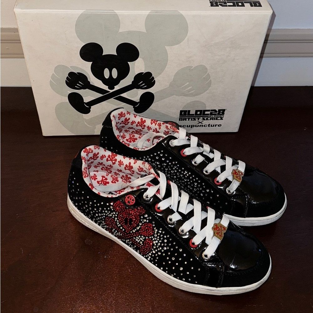 image of Bloc28 Artist Series X Acupuncture Disney Colection Men’S S Shoes in Black, Men's (Size 7.5)