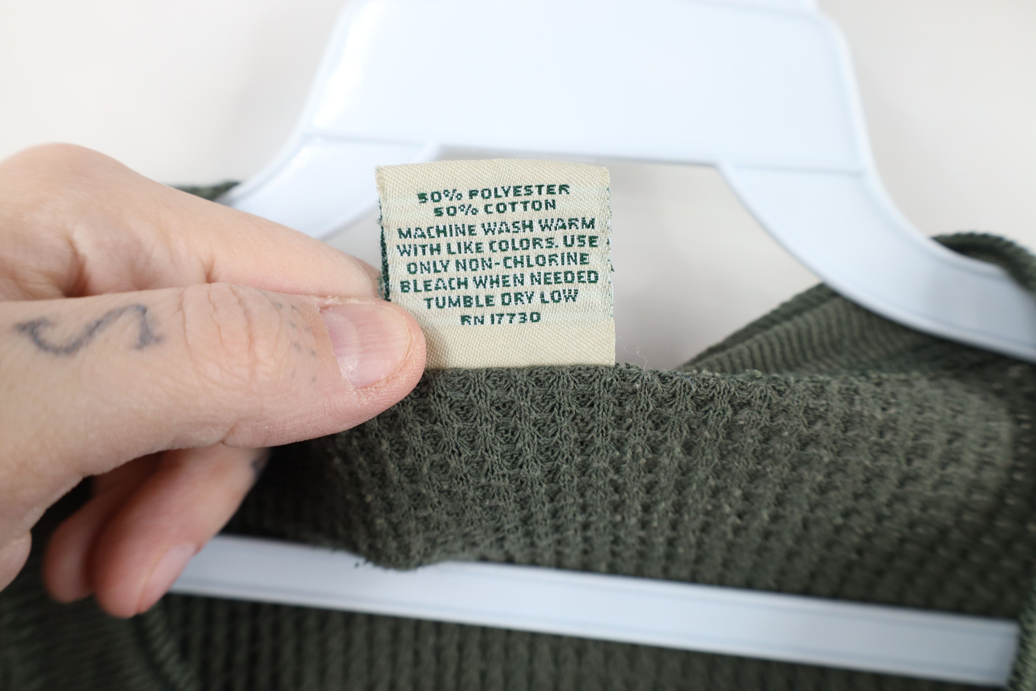 Vintage Vintage 90s Streetwear Waffle Knit Henley T-Shirt Green Size US XL / EU 56 / 4 - 8 Thumbnail