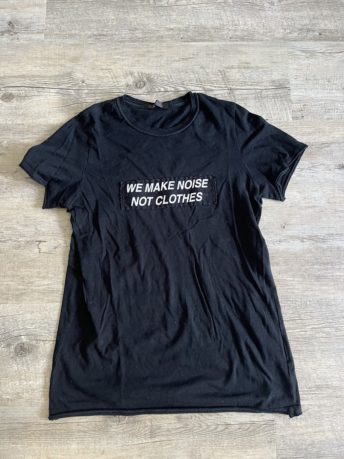 Undercover SS04 - We Make Noise Not Clothes t Shirt Size US S / EU 44-46 / 1 - 1 Thumbnail