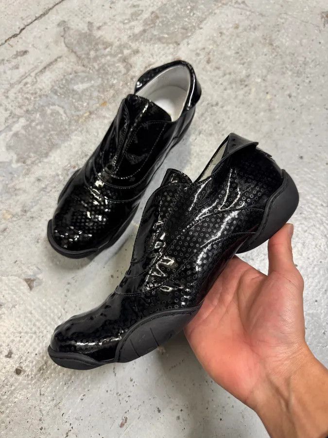 Marithe + Francois Girbaud Marithé + François Girbaud Circle Black Leather Low Top Sneakers Size US 7 / IT 37 - 4 Thumbnail