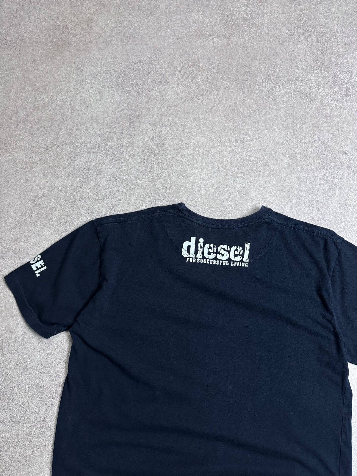 Diesel Vintage 90s Diesel Big Logo T-shirt M Size US M / EU 48-50 / 2 - 5 Thumbnail