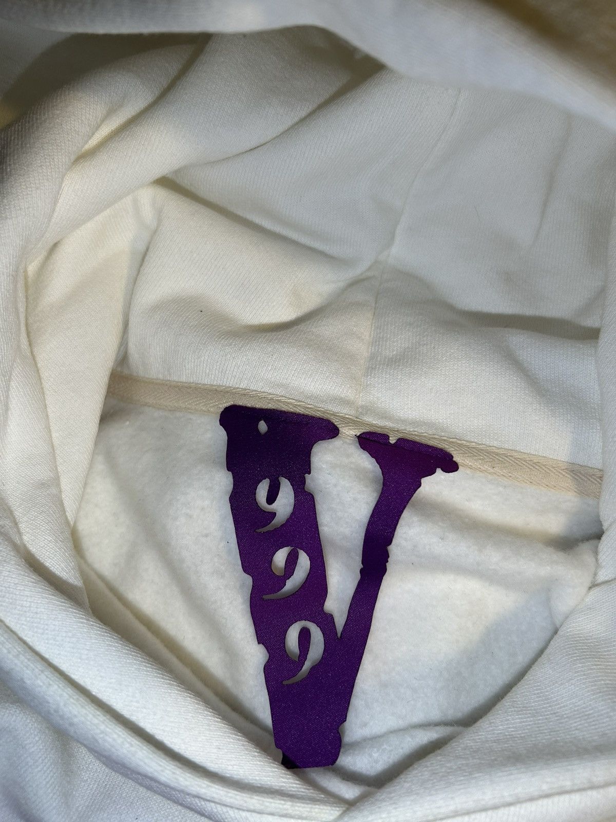 Vlone Vlone Juice Wrld Man of The Year (MOTY) Hoodie Size US M / EU 48-50 / 2 - 4 Thumbnail