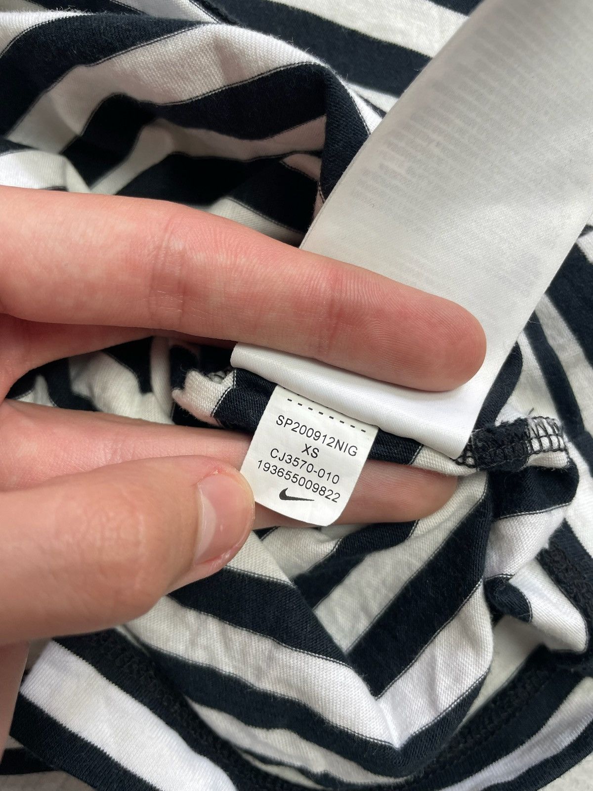 Nike × Vintage Vintage Nike striped tee Peace rare size Xs Size US XS / EU 42 / 0 - 5 Thumbnail