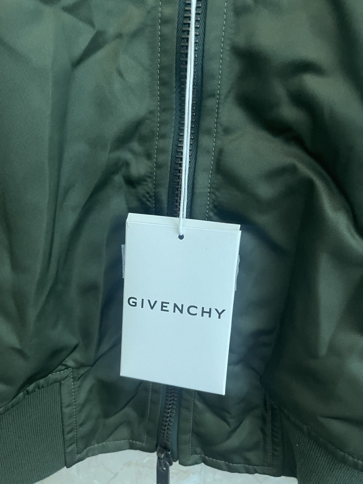 Givenchy Givenchy Green MA1 Bomber New With Tags Size US M / EU 48-50 / 2 - 5 Thumbnail