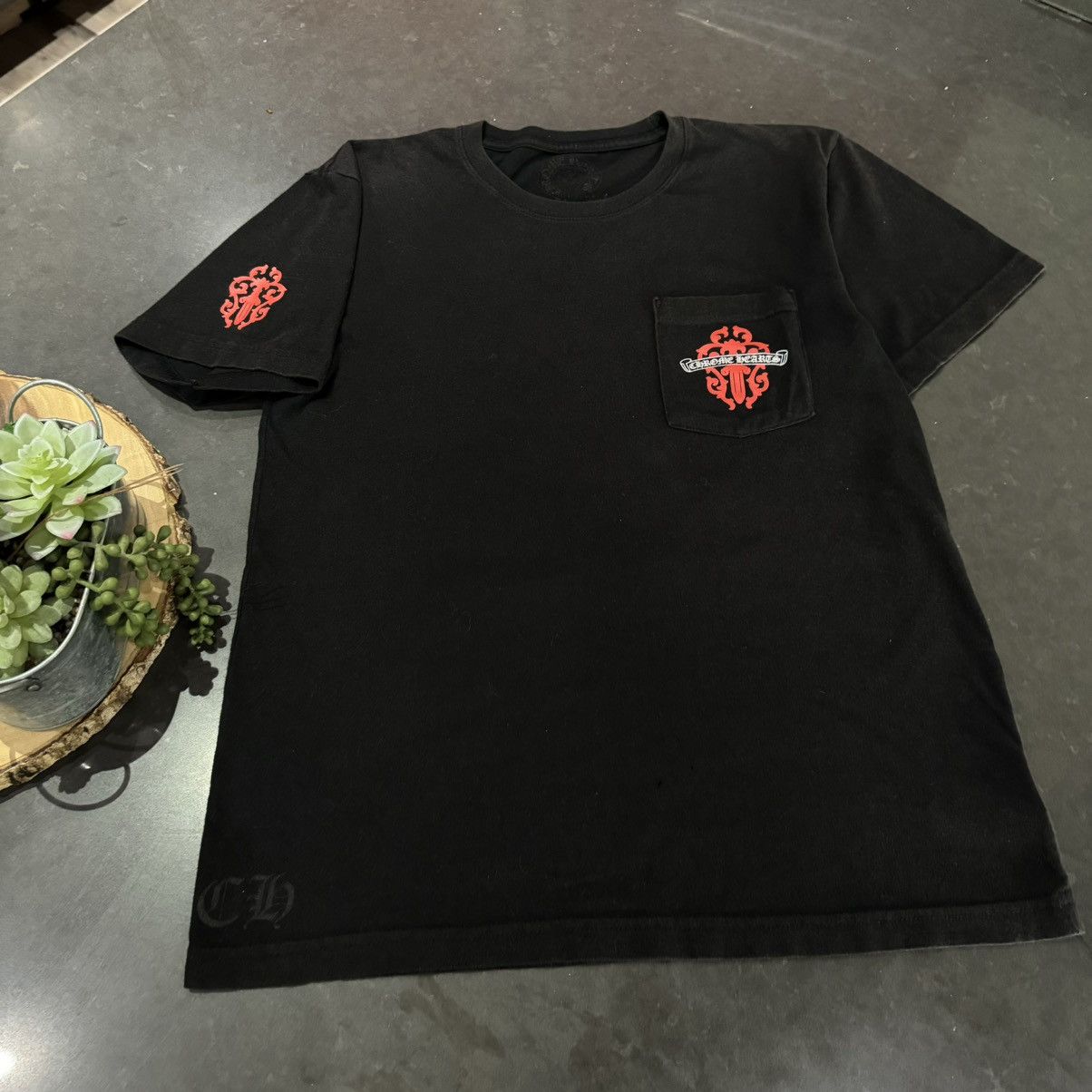 Chrome Hearts Chrome Hearts Red Dagger T-Shirt Size US M / EU 48-50 / 2 - 1 Thumbnail