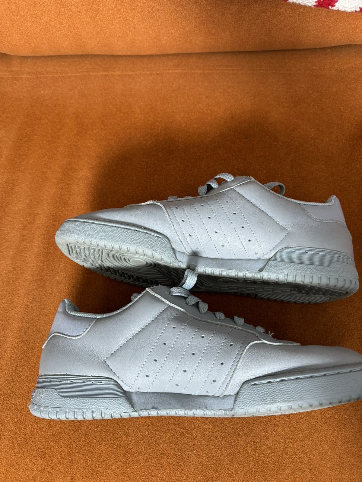 adidas gazelle silver green womens Adidas Yeezy Powerphase Calabasas Grey main image 0