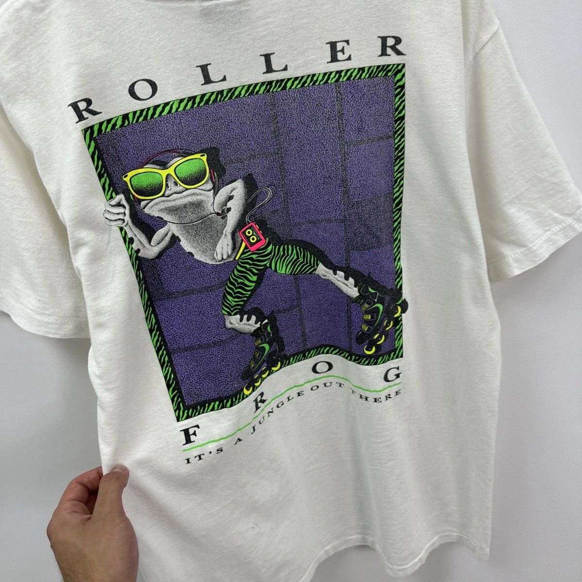 Vintage Vintage 90s Cancun Nature Roller Frog Jungle out there tee Size US L / EU 52-54 / 3 - 8 Thumbnail