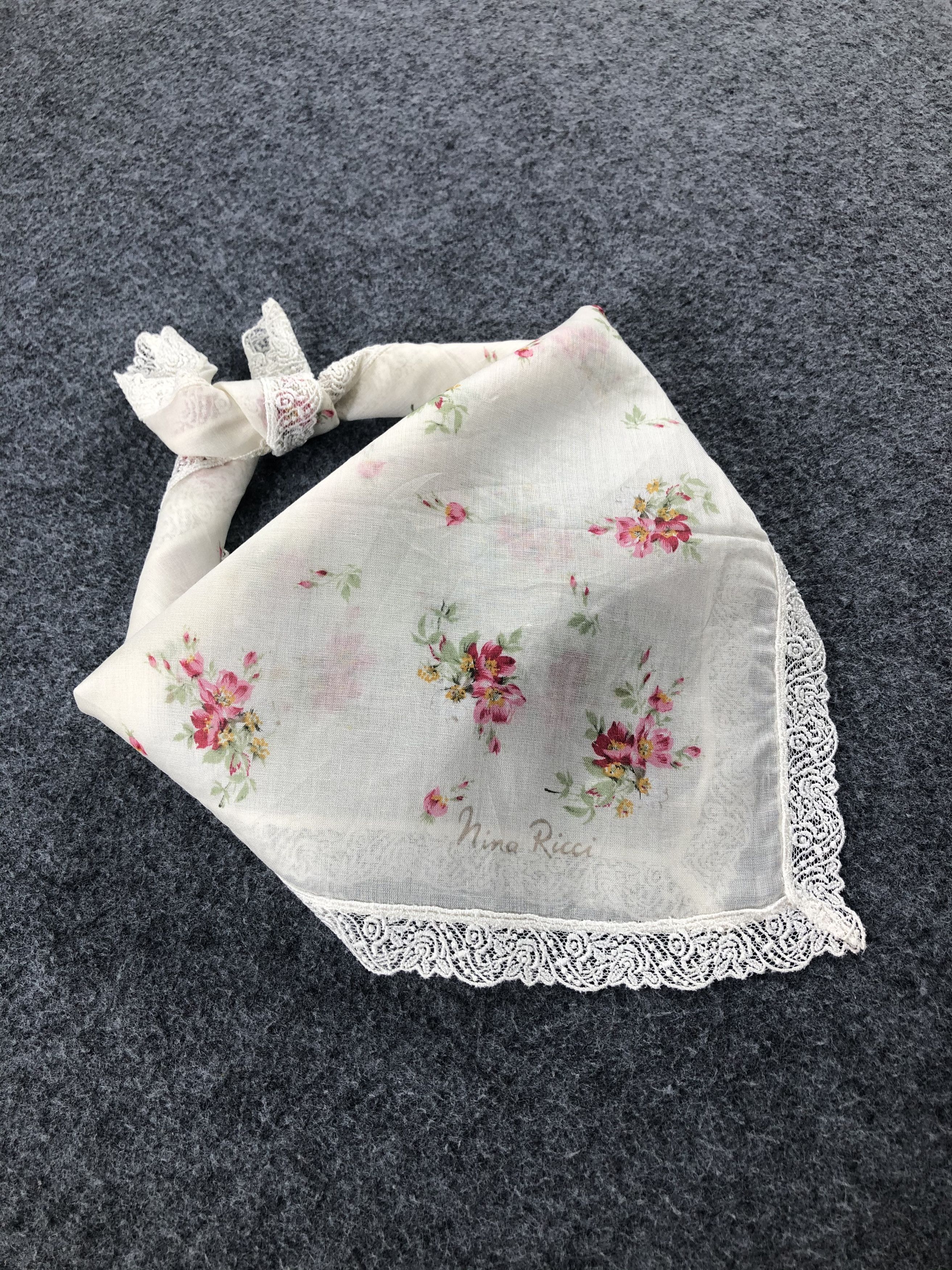 Nina Ricci Nina Ricci Handkerchief / Bandana / Neckerchief Size ONE SIZE - 2 Thumbnail