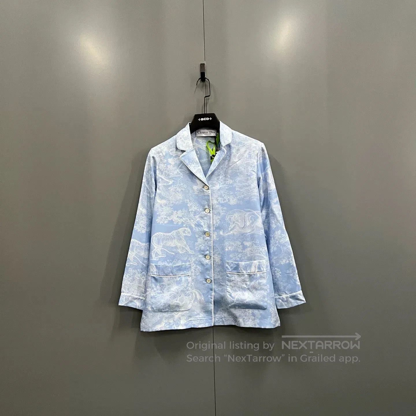 Dior Dior Animal Print Shirt in Light Blue. Size S / US 4 / IT 40 - 1 Thumbnail