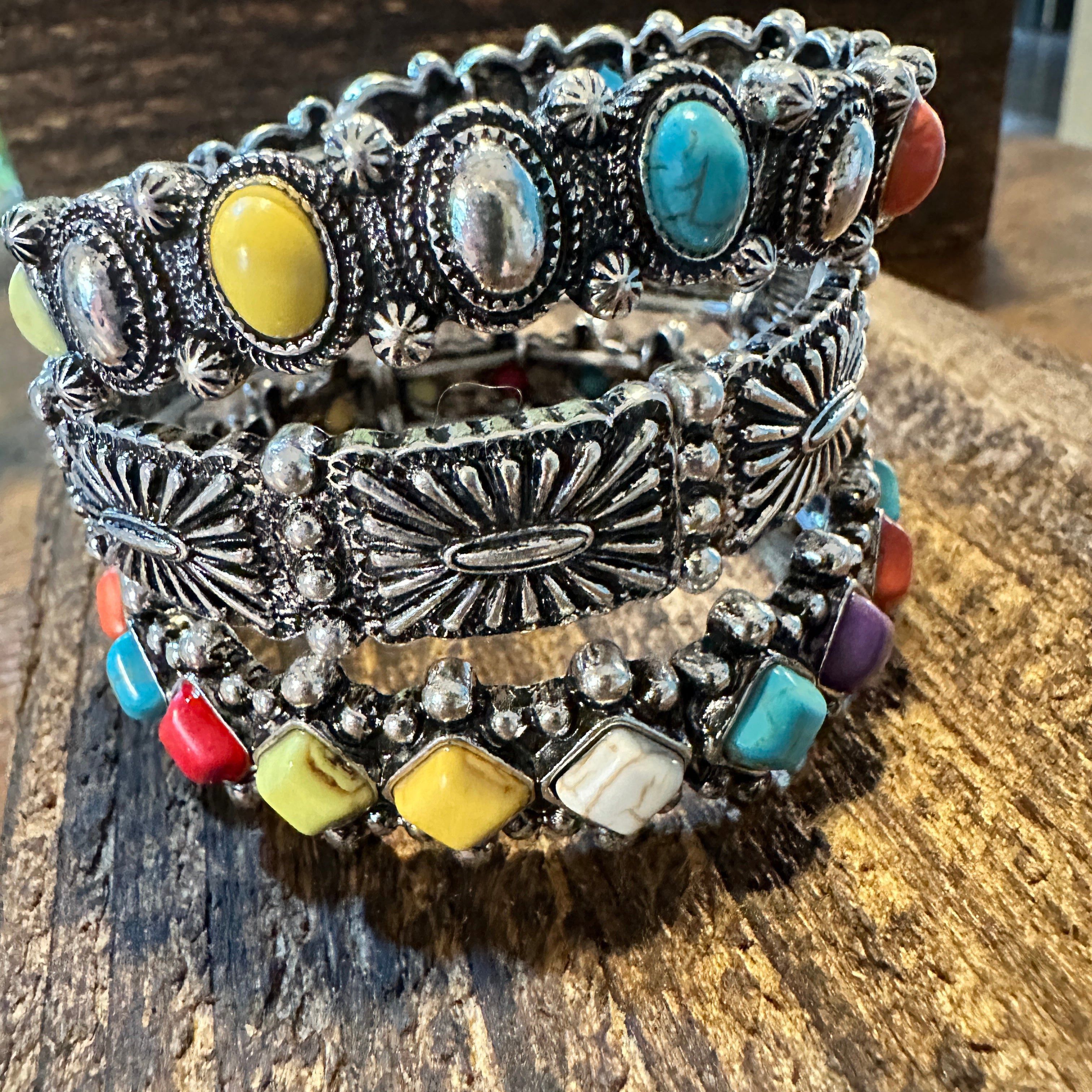 Other Boho Western Concho Bracelet, Navajo Pearl Beaded Stretch Cu Size ONE SIZE - 8 Thumbnail