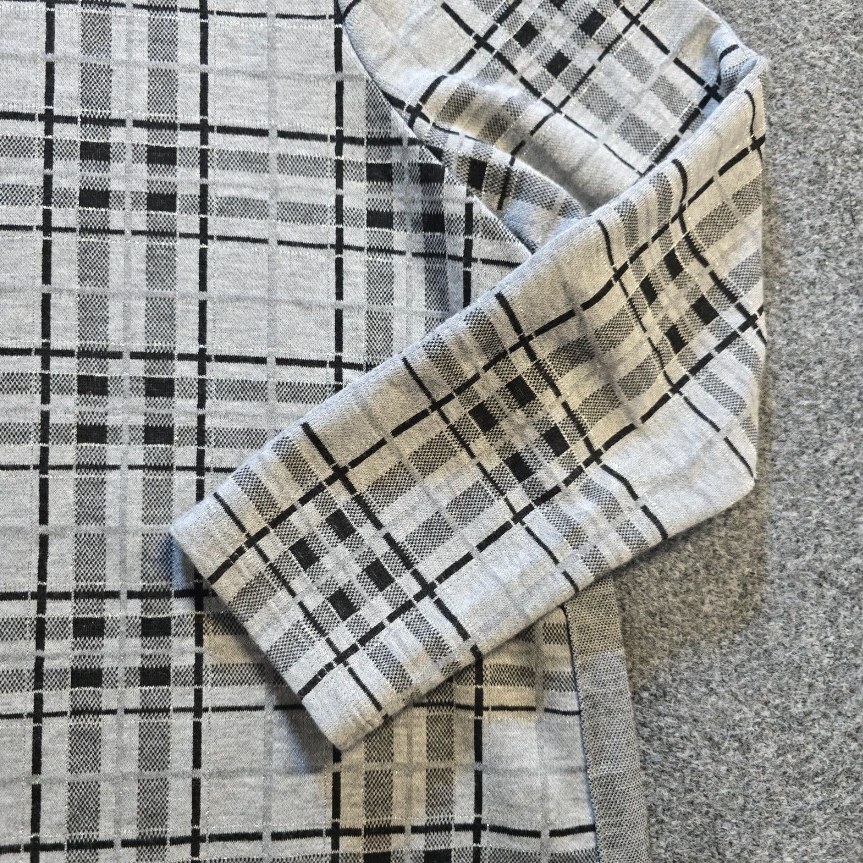 J. Jill J. Jill Top Womens XL Petite Gray Plaid Shimmer Tunic Long Sleeve Casual Career Shirt Blouse Size XL / US 12-14 / IT 48-50 - 4 Thumbnail