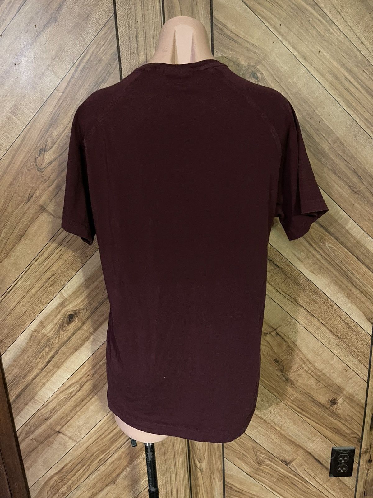 Other Better Bodies Men’s Large Burgundy Gym Tapered Tee Size US L / EU 52-54 / 3 - 6 Thumbnail