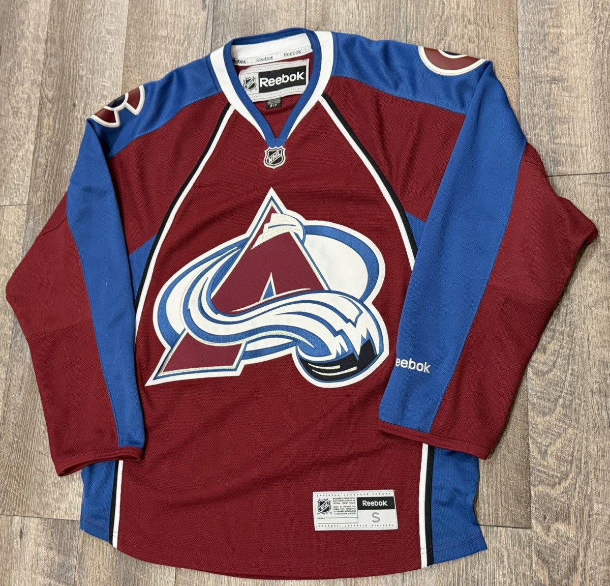 NHL Colorado Avalanche Reebok Jersey size Small Size US S / EU 44-46 / 1 - 1 Thumbnail