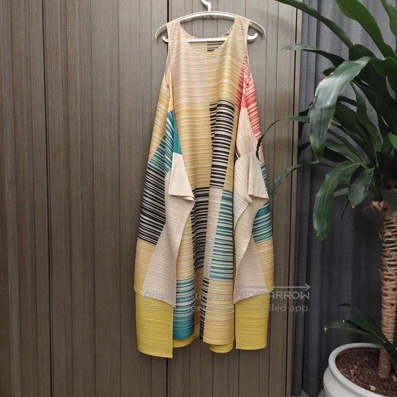 Issey Miyake Issey Miyake Yellow Dress Size L / US 10 / IT 46 - 1 Thumbnail