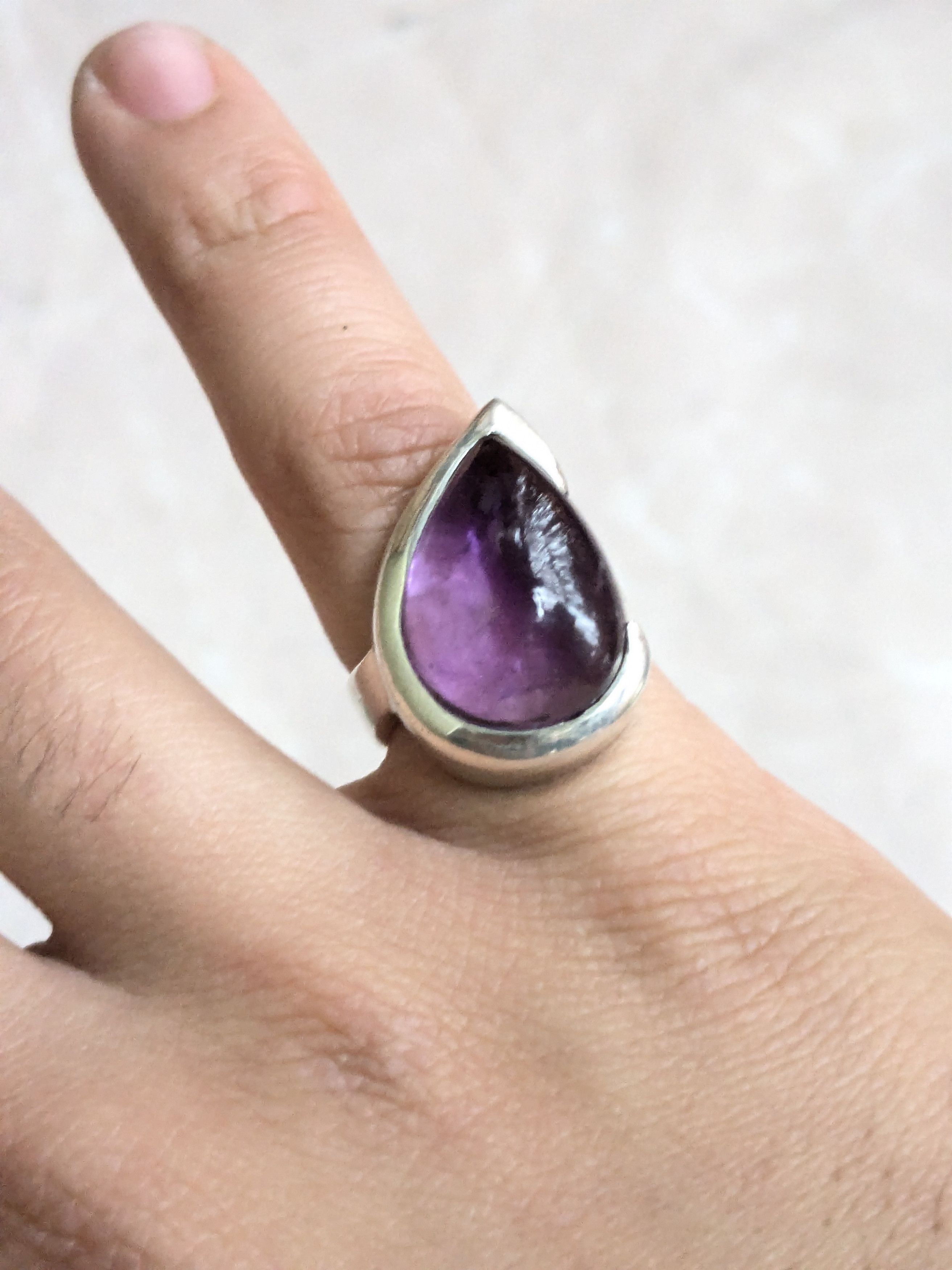 Sterling Silver Vintage Sterling Silver Ring Purple Amethyst 6 Teardrop Size ONE SIZE - 11 Thumbnail