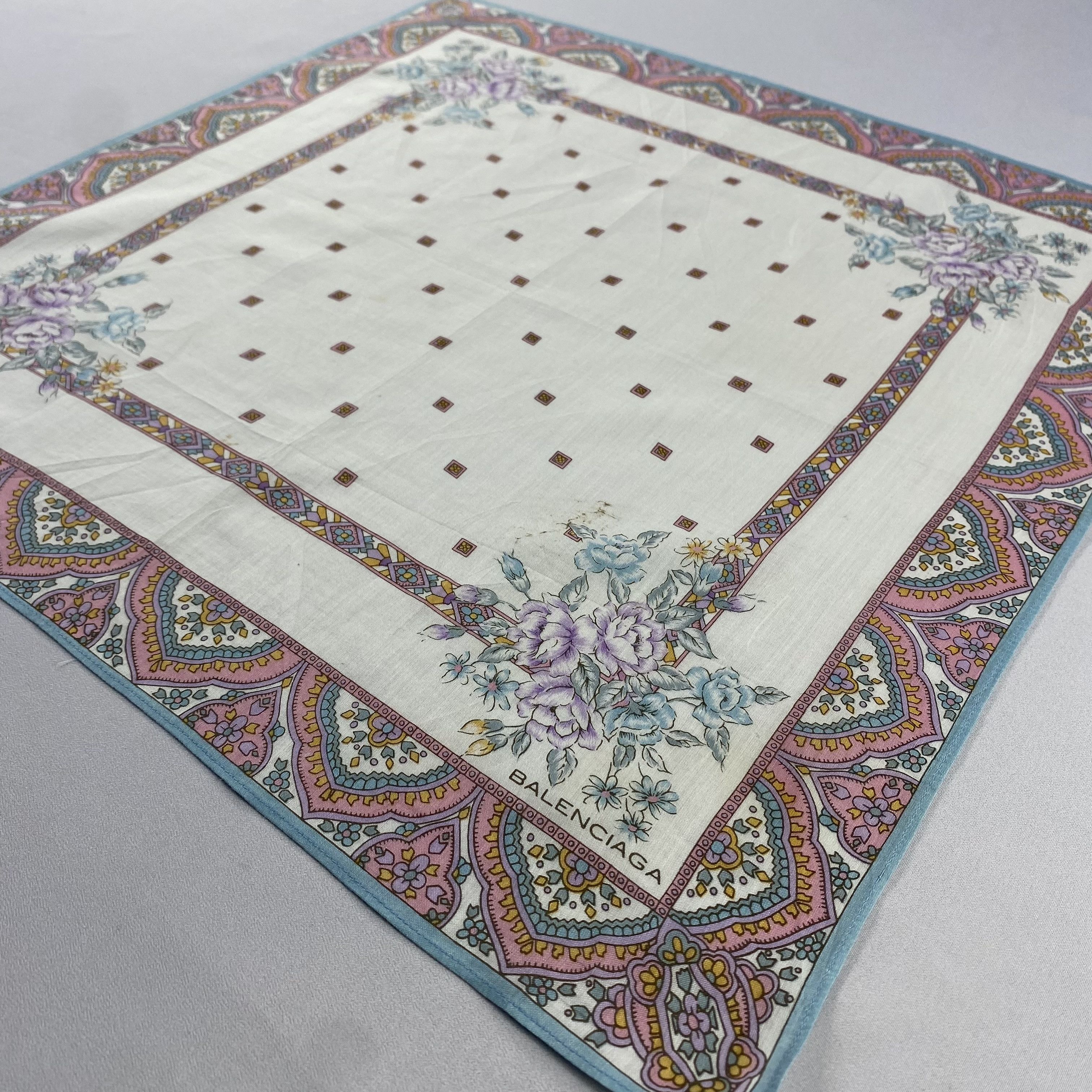 Vintage Balenciaga Bandana/ Handkerchief / Neckerchief-P1766 Size ONE SIZE - 2 Thumbnail
