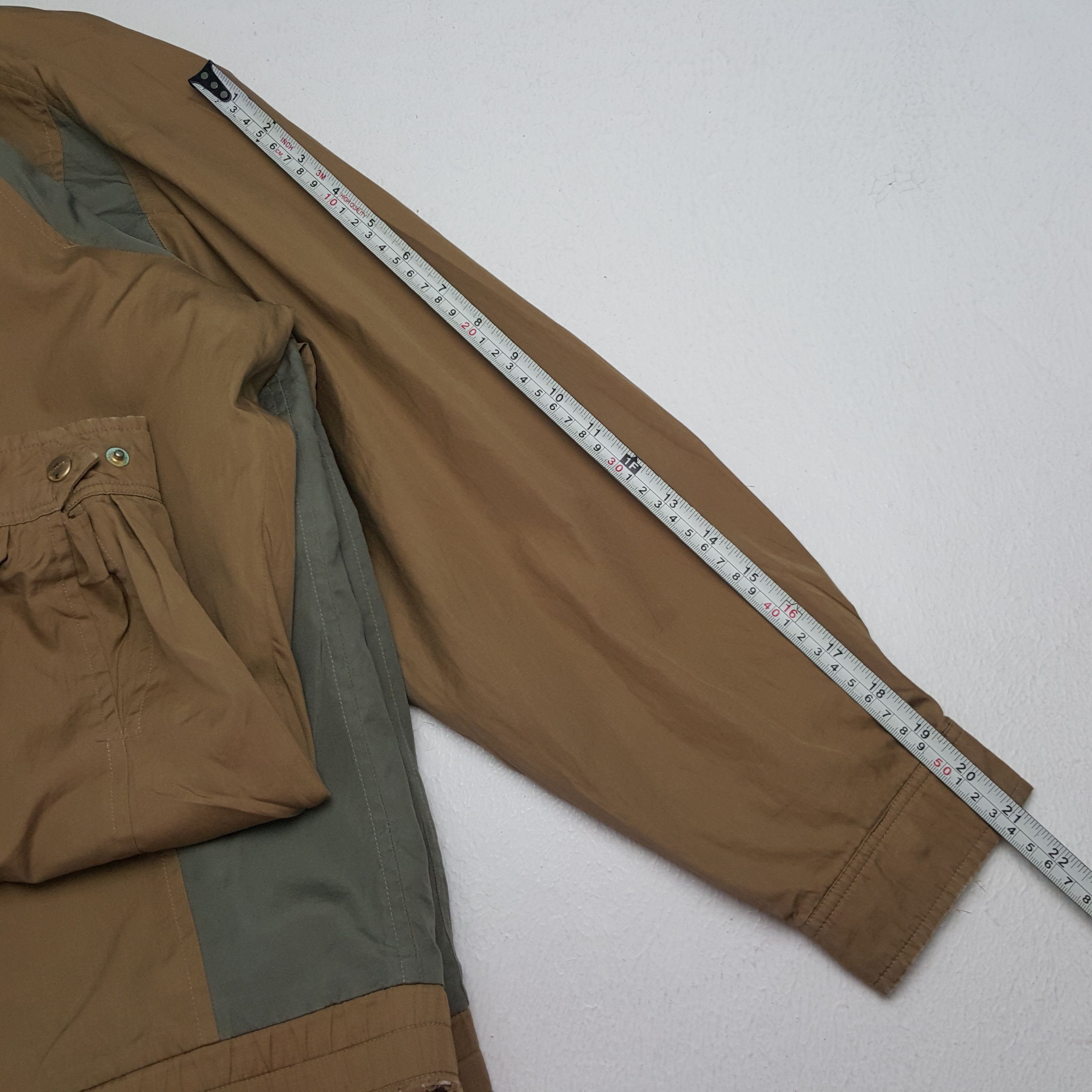 Burberry × Vintage Vintage Burberry London Designer Brand Windbreaker Jacket Size US L / EU 52-54 / 3 - 7 Thumbnail