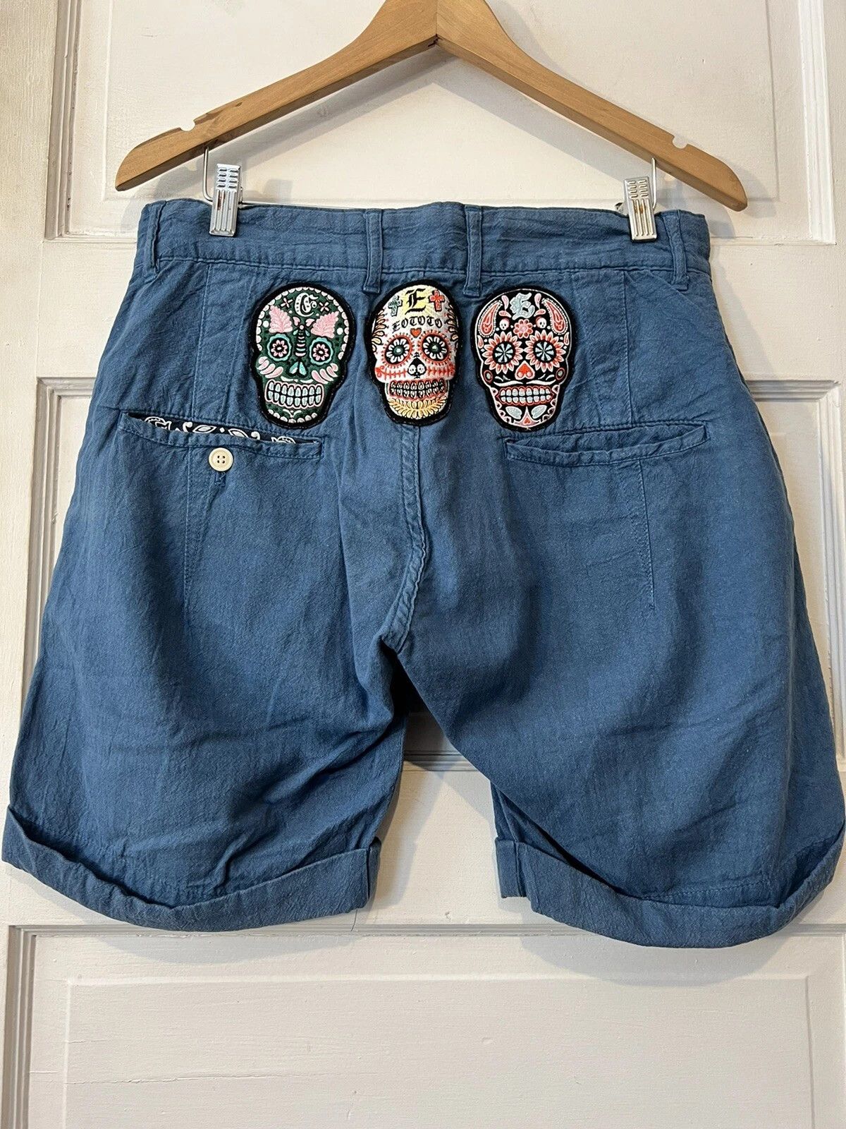 Eototo EO TO TO DAY OF DEATH SKULL LINEN/COTTON SHORTS SIZE M Size US 30 / EU 46 - 2 Thumbnail
