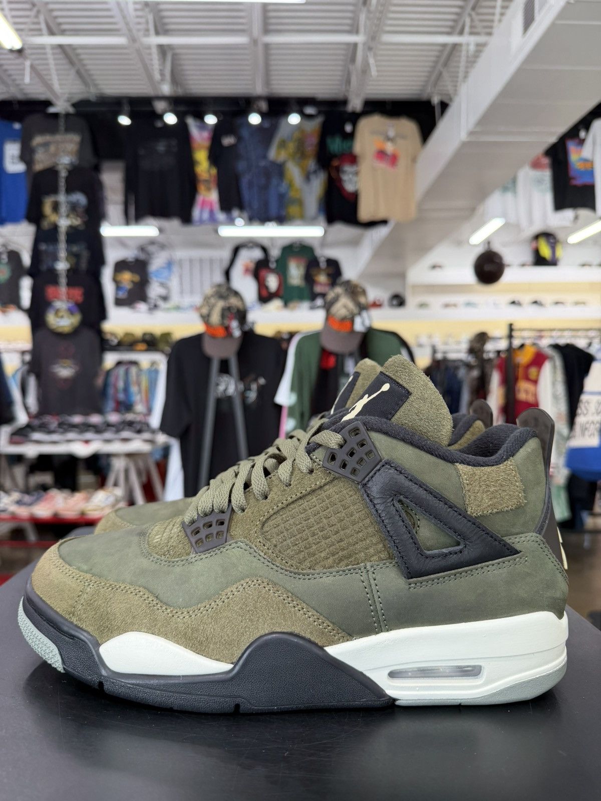 Jordan Brand Air Jordan 4 Craft Medium Olive Size 9.5 (2023) Size US 9.5 / EU 42-43 - 7 Thumbnail