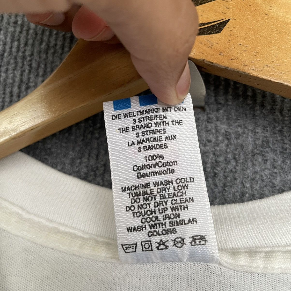 Adidas × Vintage 1990s Adidas Trefoil Big Logo Double Sided Graphic T Shirt Size US L / EU 52-54 / 3 - 4 Thumbnail
