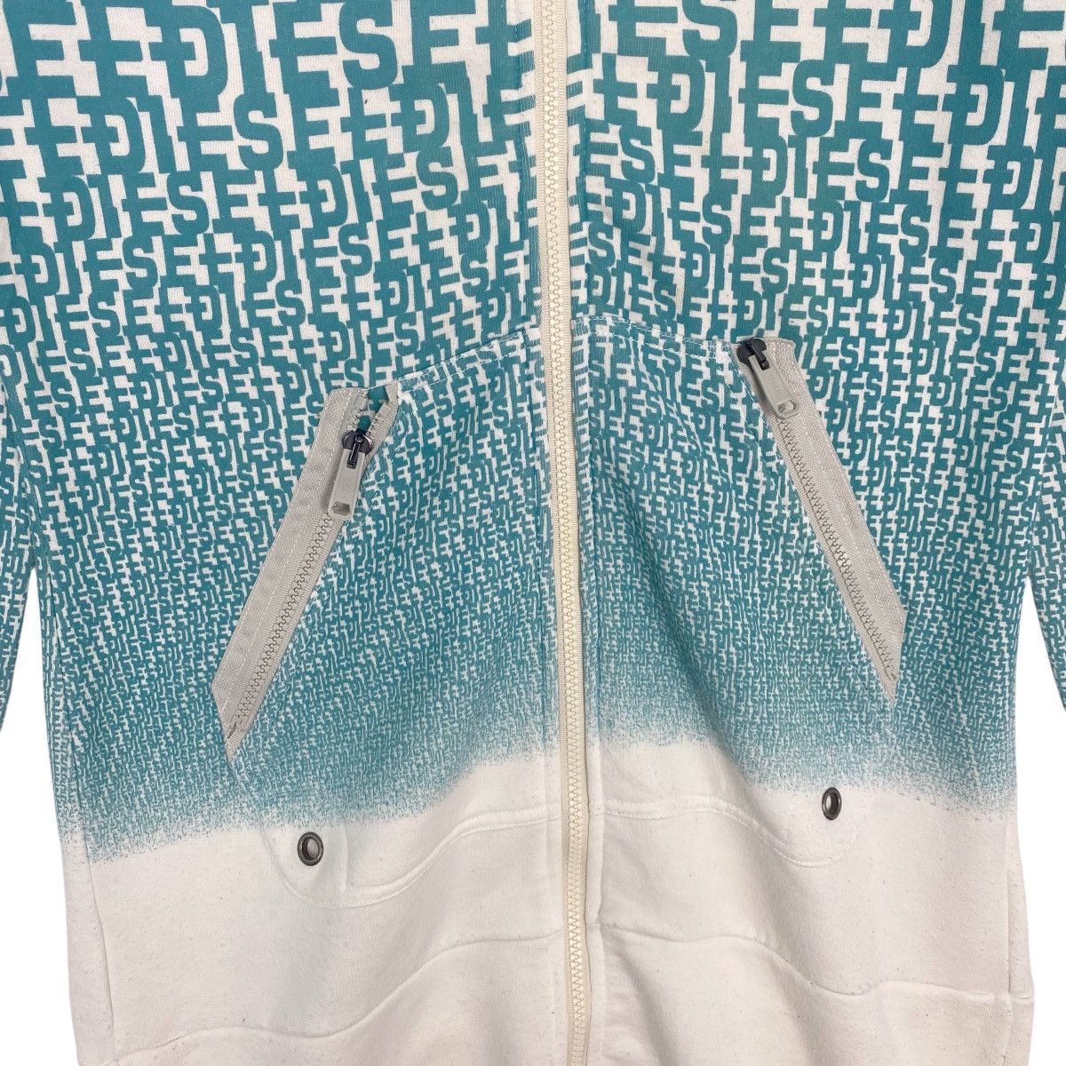 Vintage Vintage Diesel Full Zip Sweater Hoodie All Over Print Size M Size US M / EU 48-50 / 2 - 5 Thumbnail
