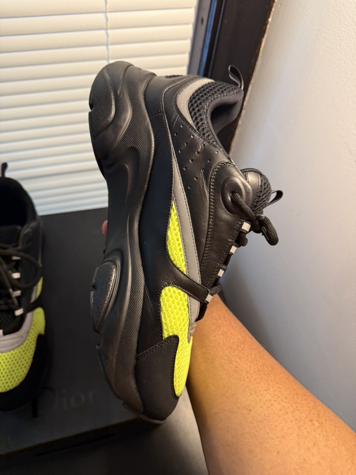 Dior Dior B22 Black Yellow Volt Size 11 US / 44 EU Size US 11 / EU 44 - 8 Thumbnail