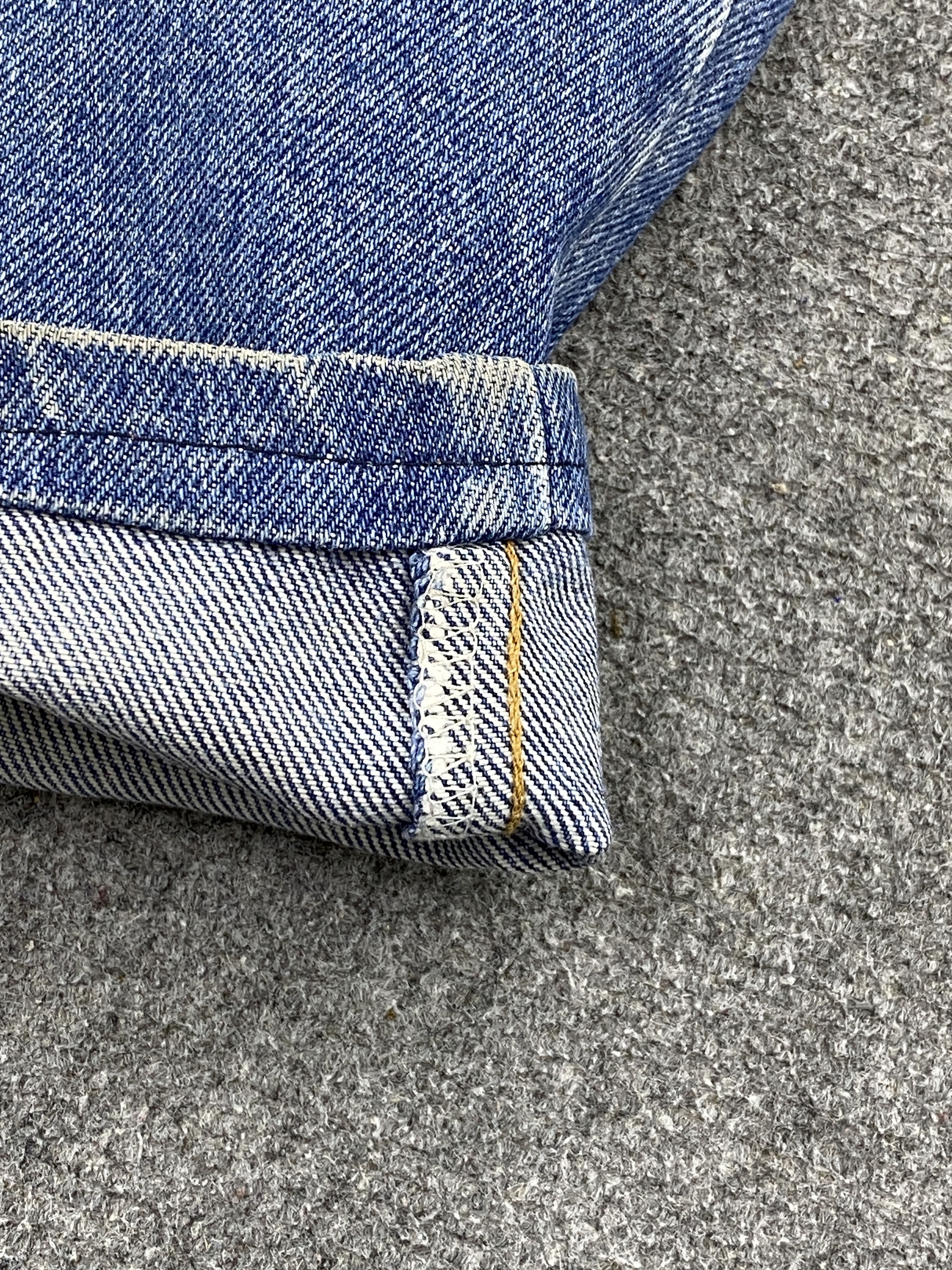 Levi's Vintage 90s Levi's 545 Faded Blue Jeans DP2657 Size US 33 - 10 Thumbnail