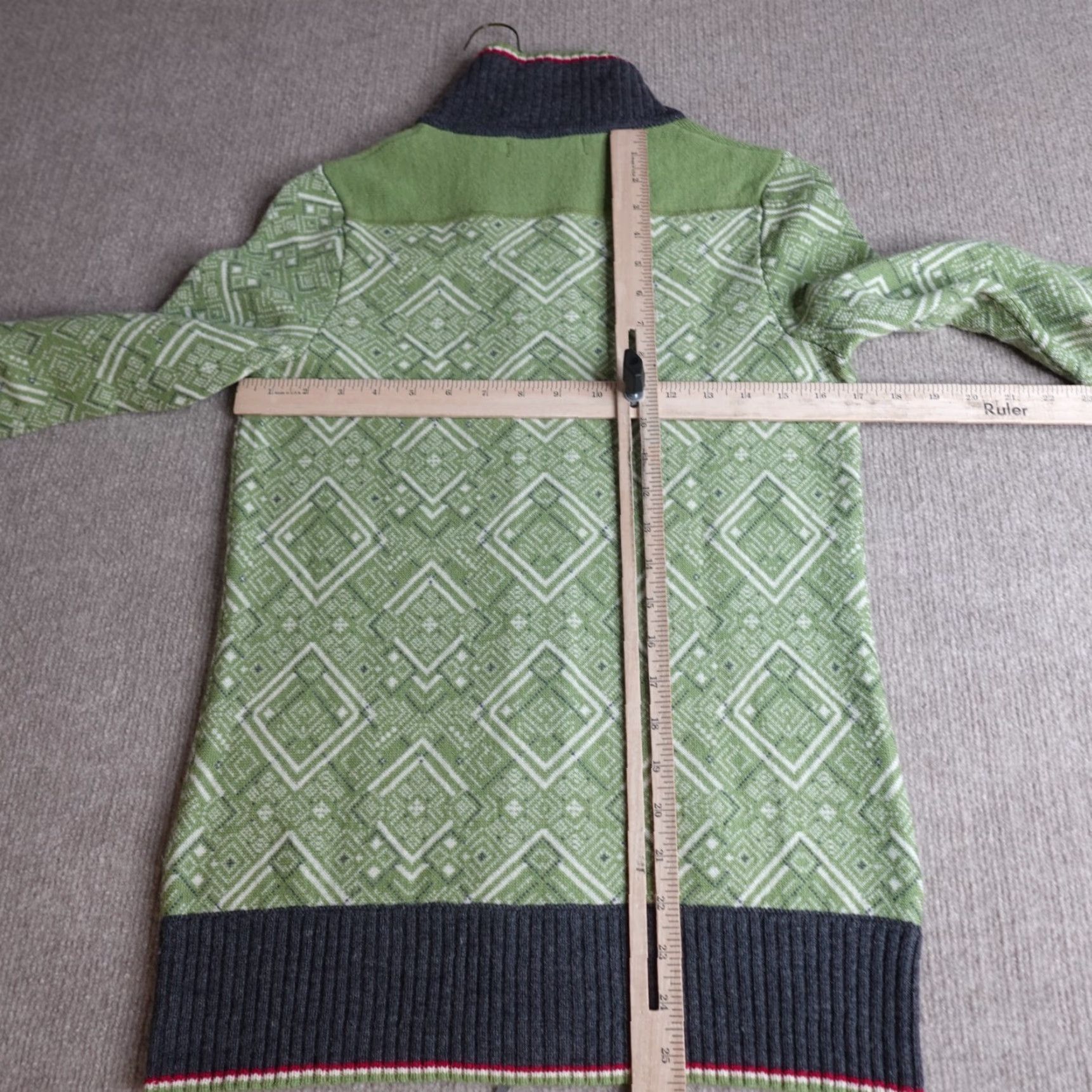 Eddie Bauer Eddie Bauer Sweater M Green Full Zip 100% Merino Wool Fair Isle Long Sleeve Womens Size M / US 6-8 / IT 42-44 - 5 Thumbnail