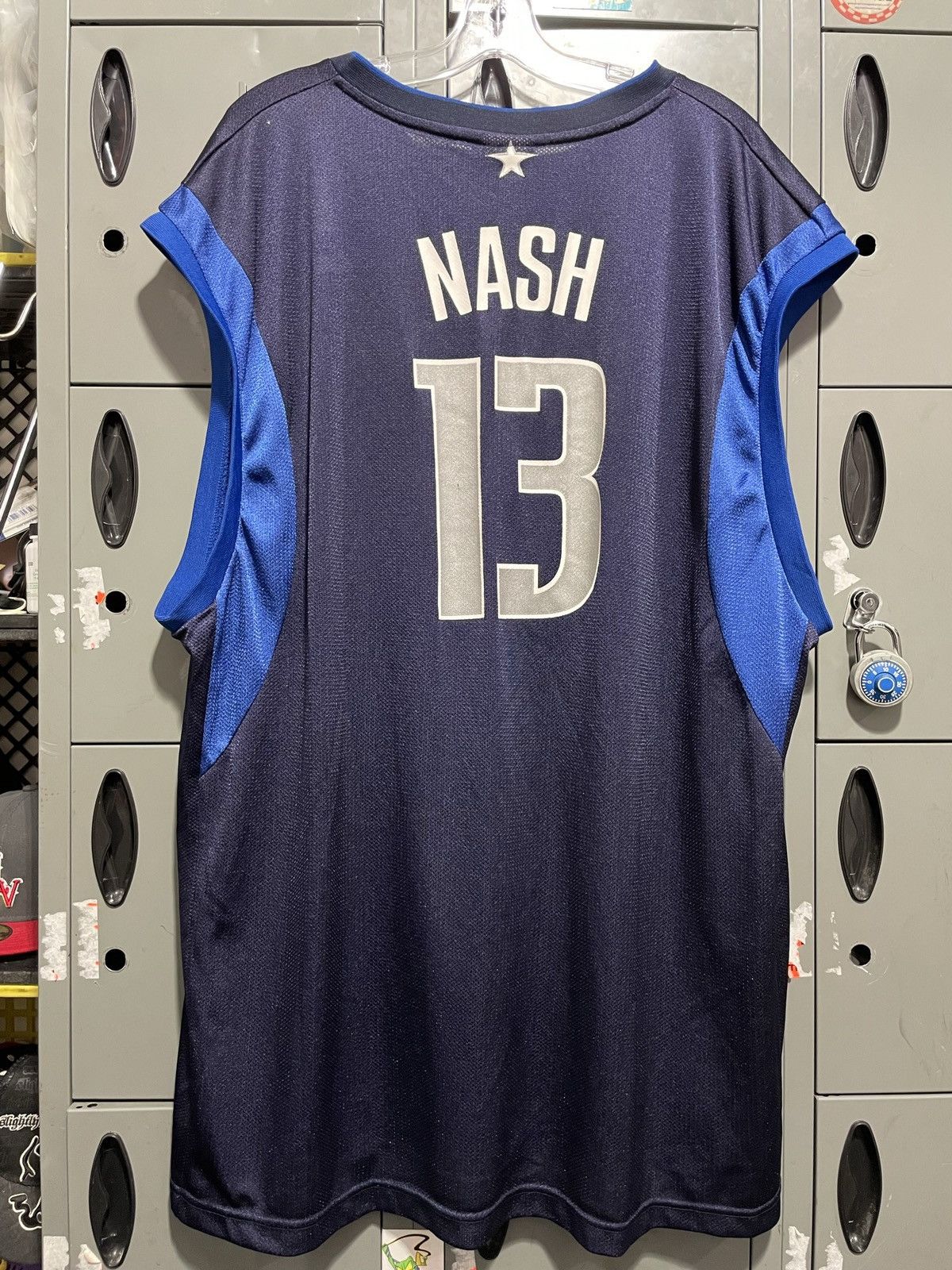 image of NBA x Reebok Steve Nash Dallas Mavericks Jersey 13 in Navy, Men's (Size 2XL)