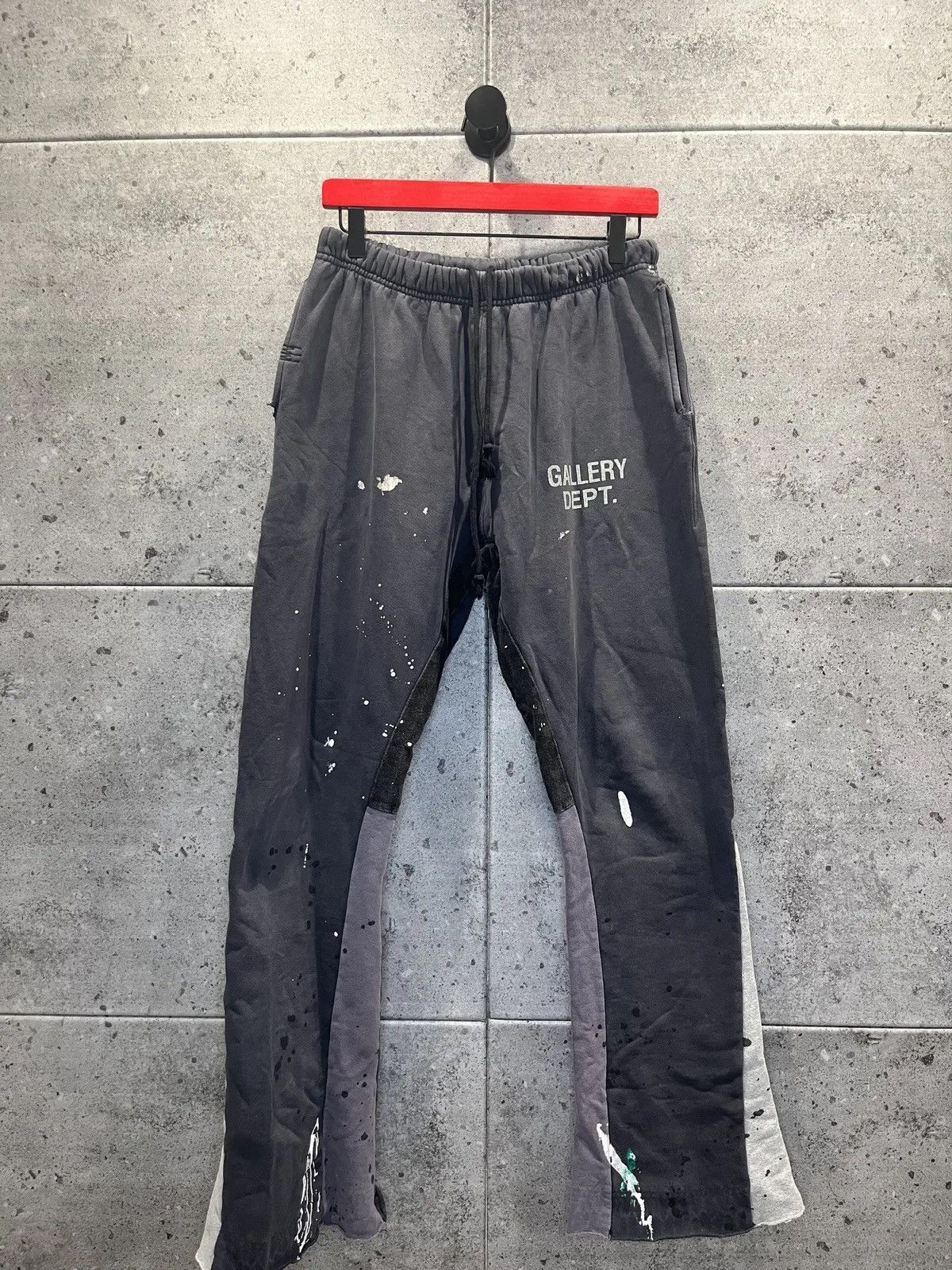 Gallery Dept Flare Sweatpants | Grailed