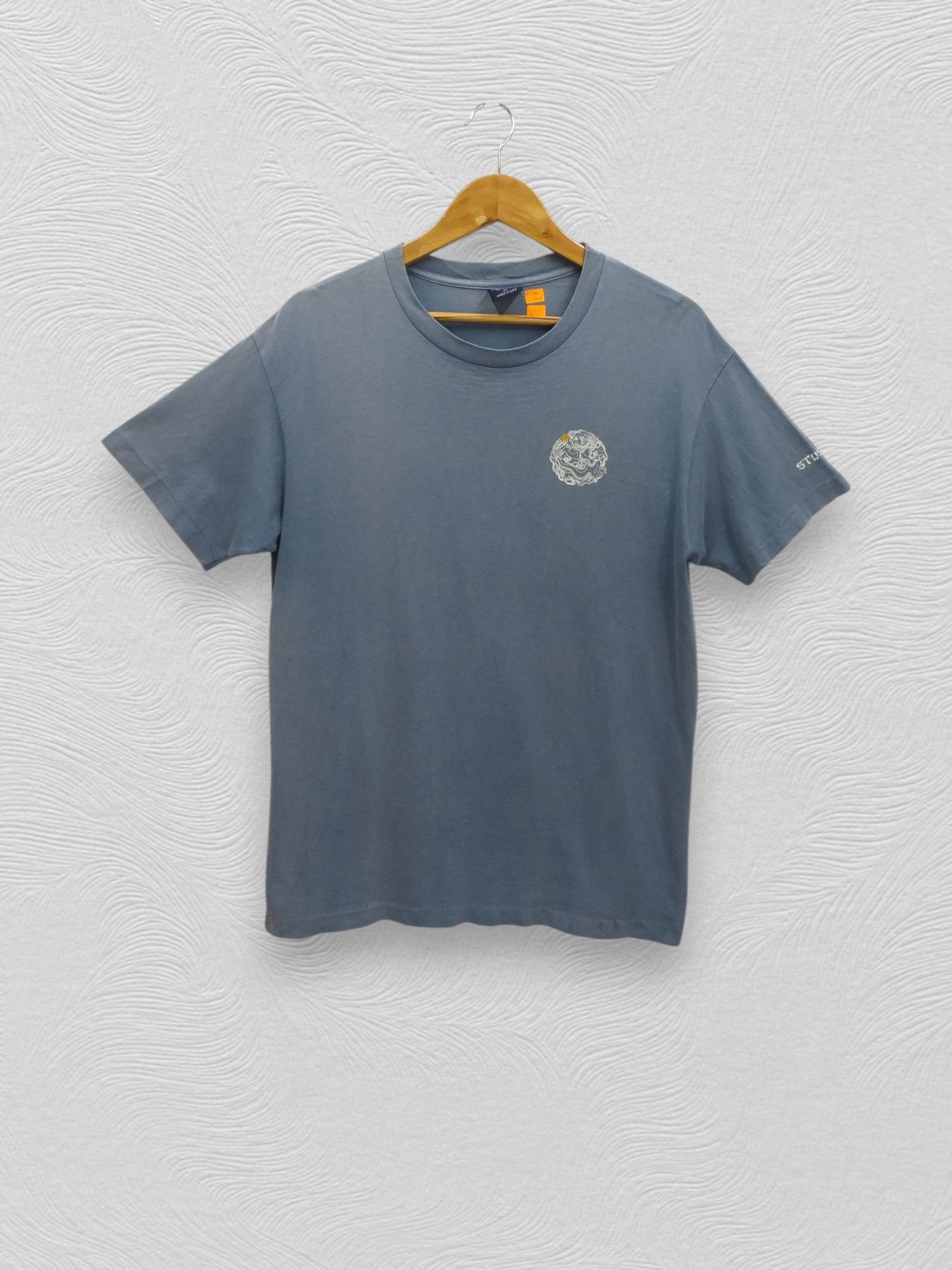 Japanese Brand Vintage Stussy 90's USA Nice Design T-Shirt -C039 Size US M / EU 48-50 / 2 - 2 Thumbnail