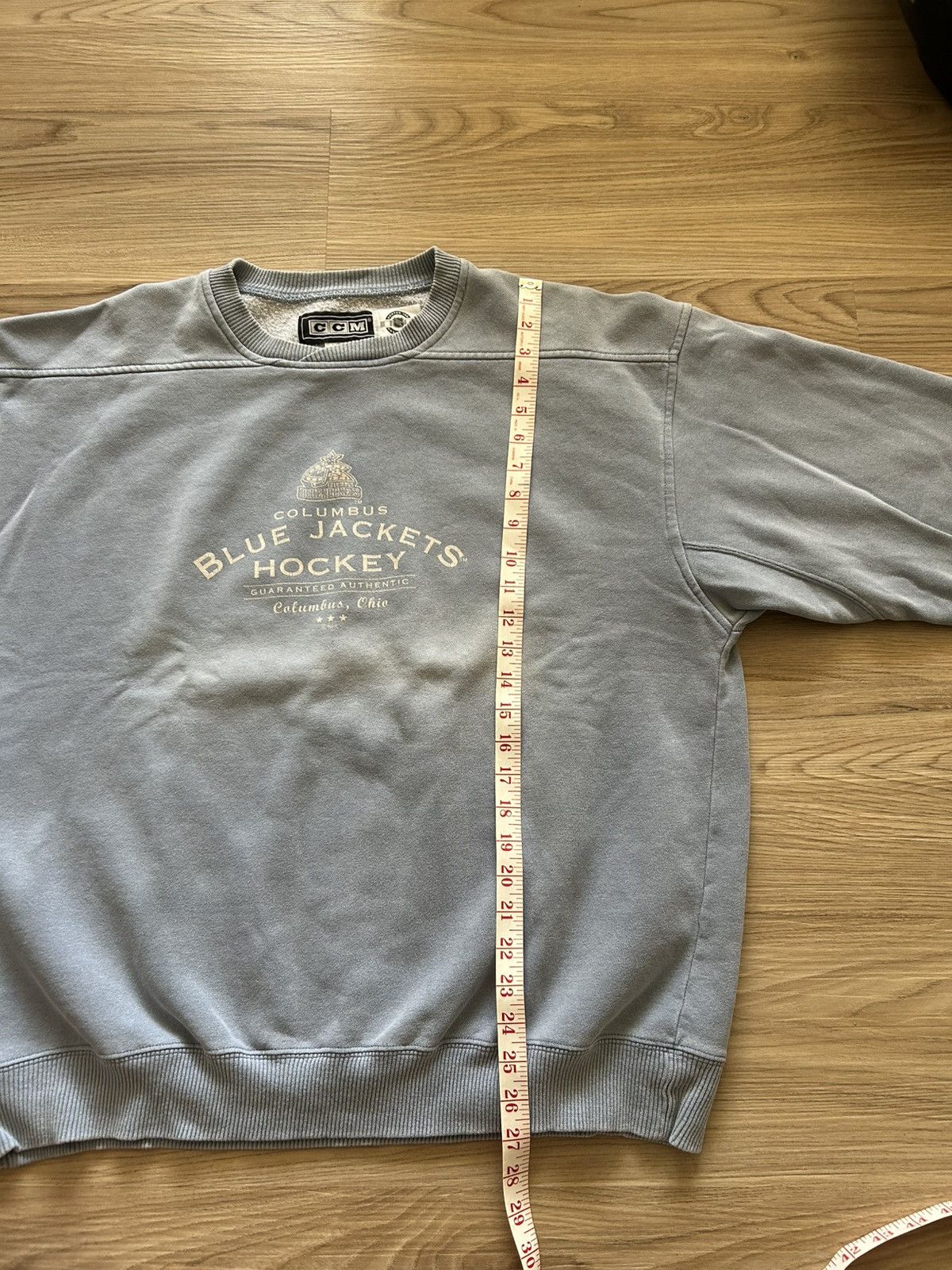 Ccm Vintage CCM Columbus Blue Jackets NHL Centre Ice Crewneck Size US L / EU 52-54 / 3 - 5 Thumbnail