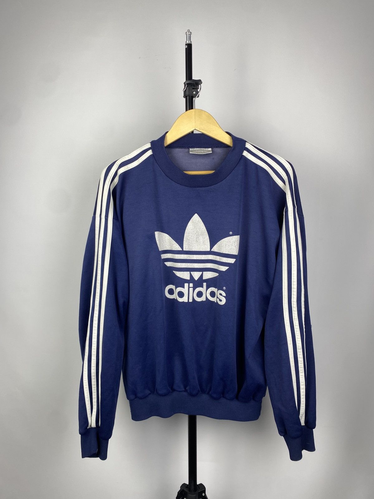Adidas × Vintage Vintage Adidas Faded Big Logo Sweatshirt Rare Y2K Germany Size US L / EU 52-54 / 3 - 1 Thumbnail