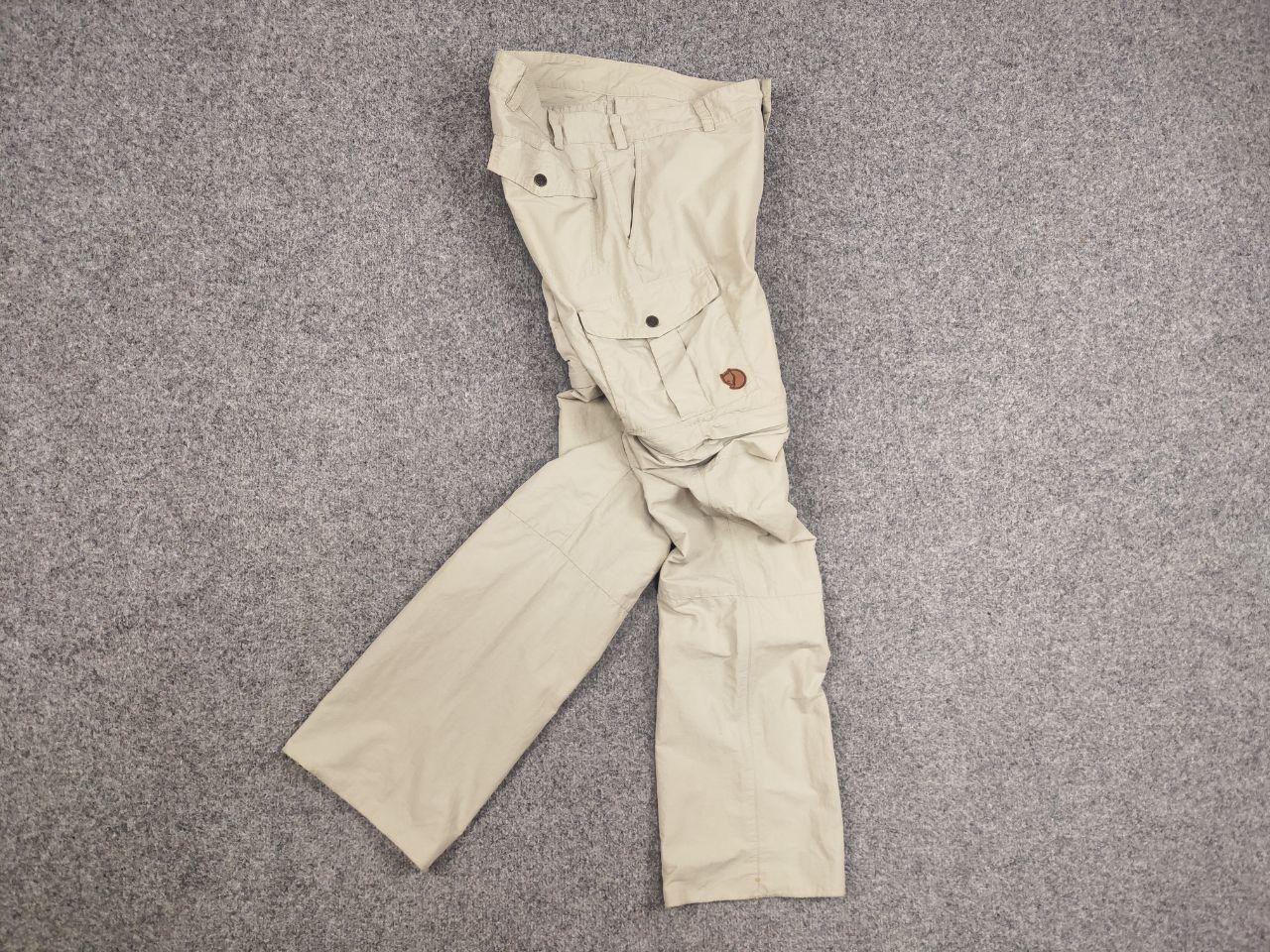 Fjallraven Fjallraven Karl Zip Off Cargo trouser com port pants beige Size US 30 / EU 46 - 10 Thumbnail