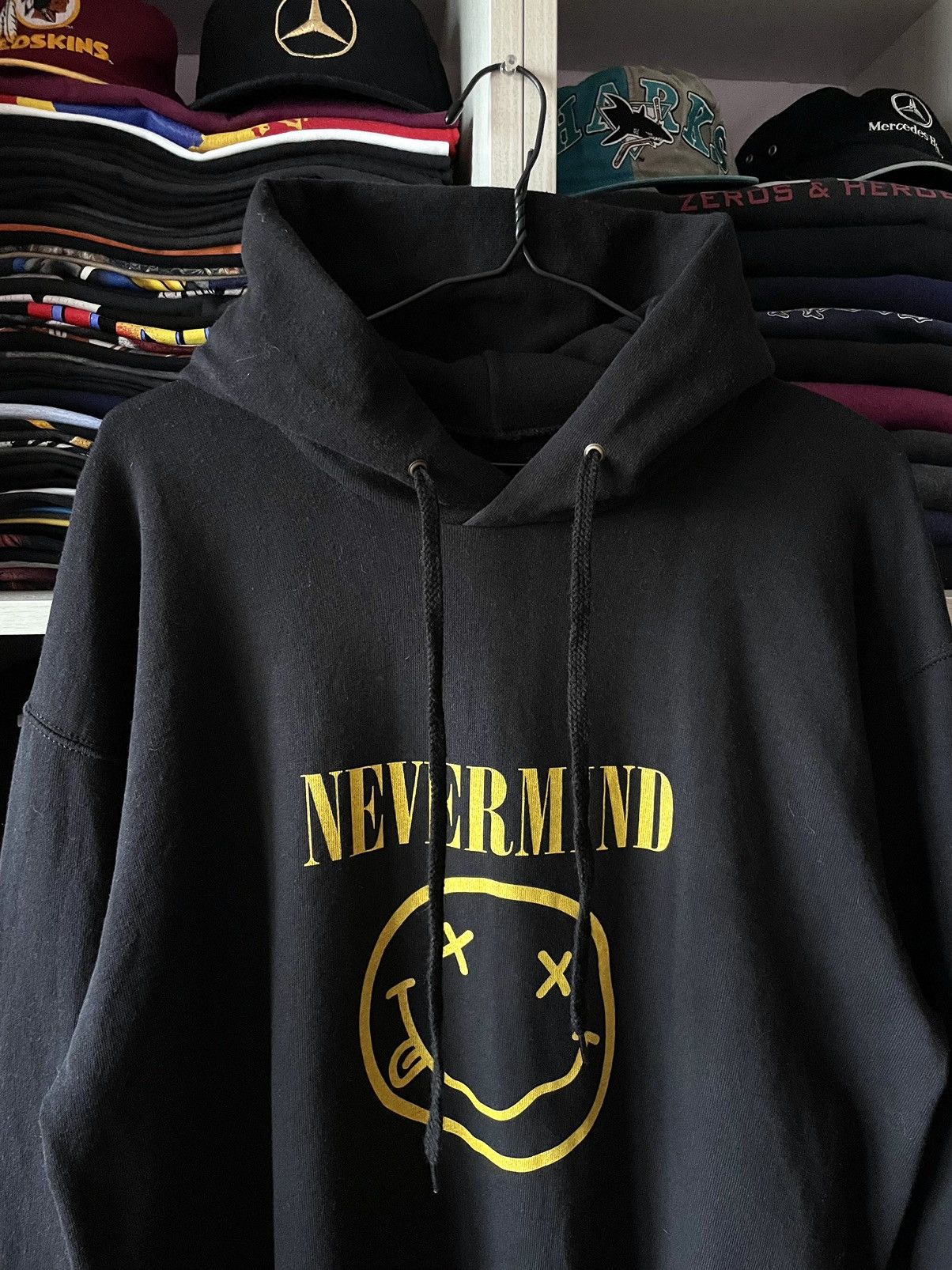 Band Tees Vintage Y2K Nirvana Nevermind Smile Kurt Cobain Band Hoodie Size US XL / EU 56 / 4 - 8 Thumbnail