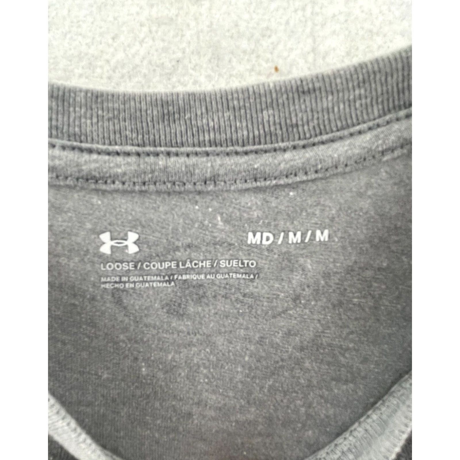 Under Armour Under Armour Shirt Mens Medium Gray Wisconsin Badgers Long Sleeve Crew Neck Pullover Activewear HeatGear Mens Size US M / EU 48-50 / 2 - 3 Thumbnail