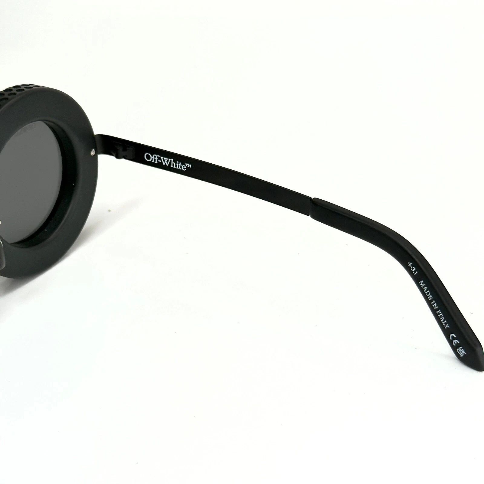Off-White OFF-WHITE 100 OERI100 Black CHICAGO Round Bold Sunglasses Size ONE SIZE - 7 Thumbnail