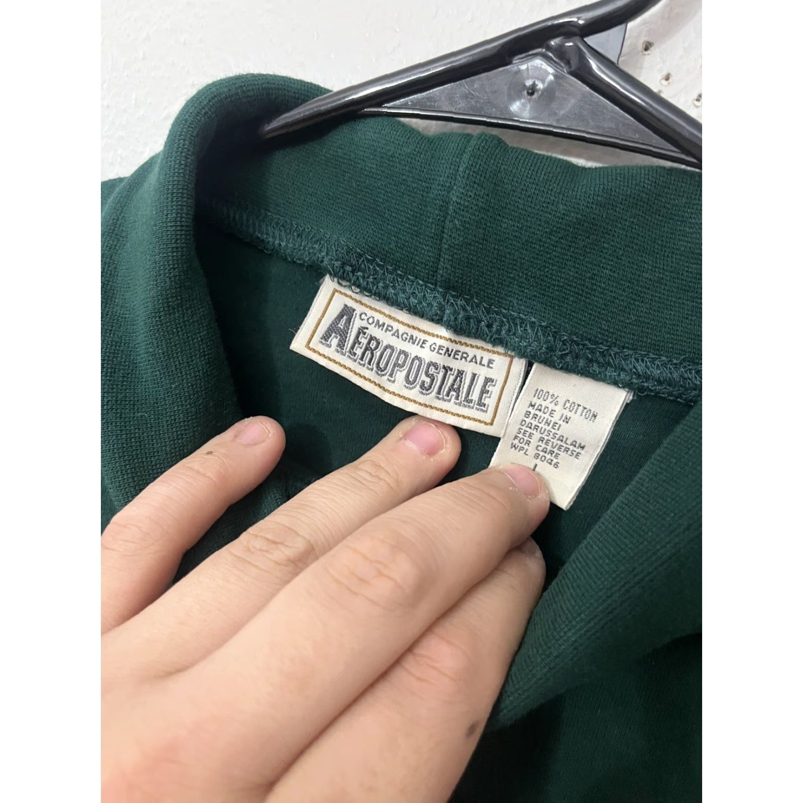 Aeropostale VINTAGE Compagnie Generale Aeropostale Sweater Mens Large Green Cotton Knit Pullover Crew Neck Casual Winter Fall Spring - Mens Size US L / EU 52-54 / 3 - 3 Thumbnail