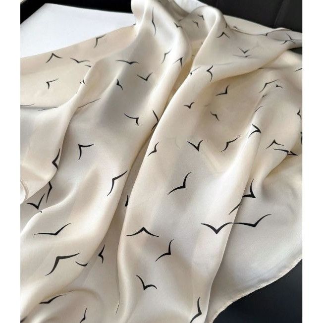 Other ⭐Soft Cream Silky Square Scarf Bird Print Luxury Bandana Ve Size ONE SIZE - 5 Thumbnail